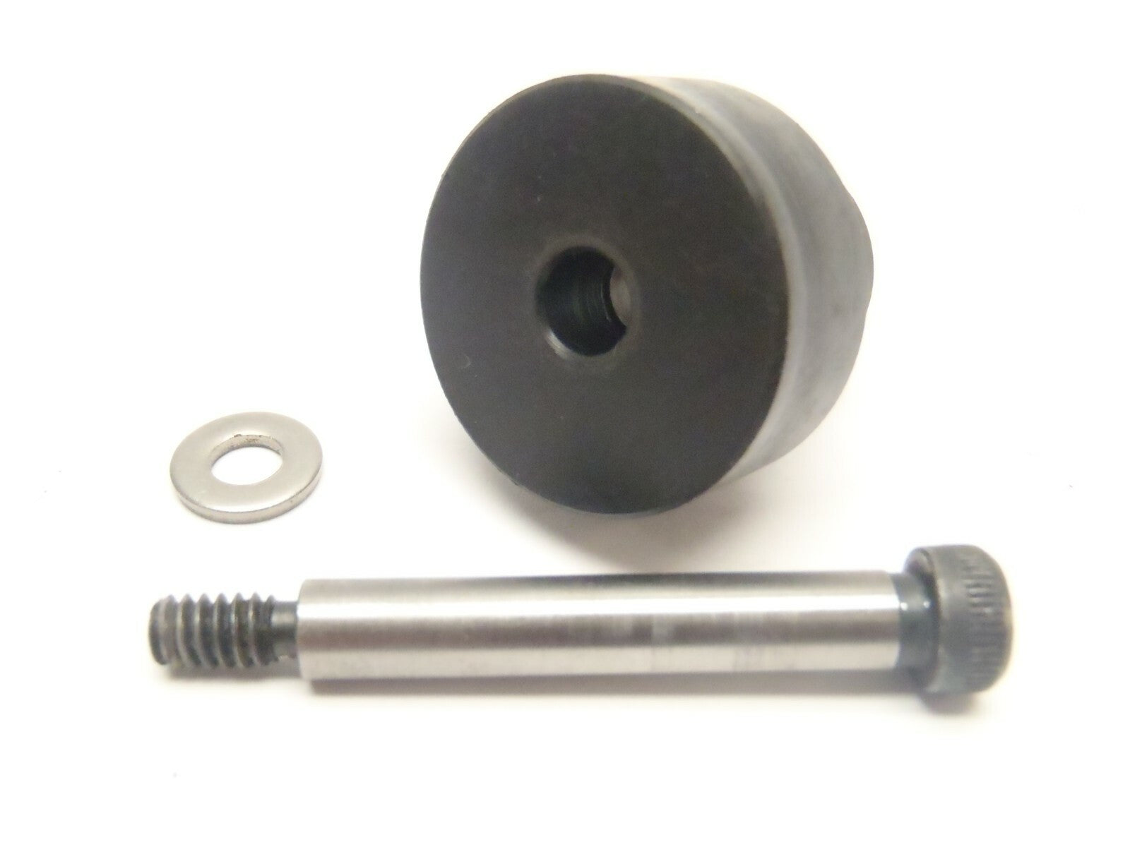 30mm Knob w/ Bearing Inserts 10-24 Mounting Bolt HDL031M611 - New - Maverick Industrial Sales