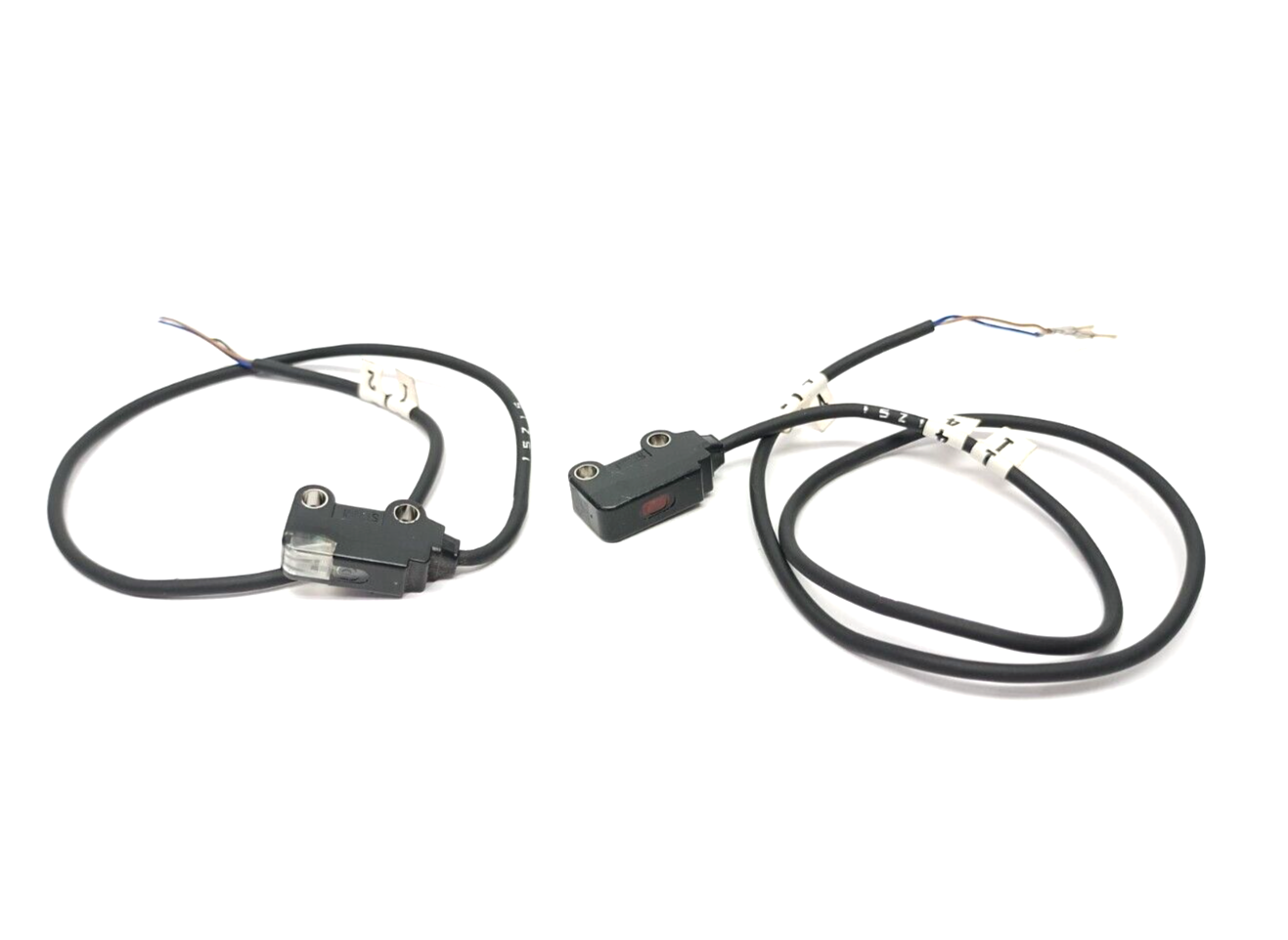 Omron E3T-ST22M Photoelectric Sensor, Transmitter & Receiver, 300mm Distance - Used - Maverick Industrial Sales