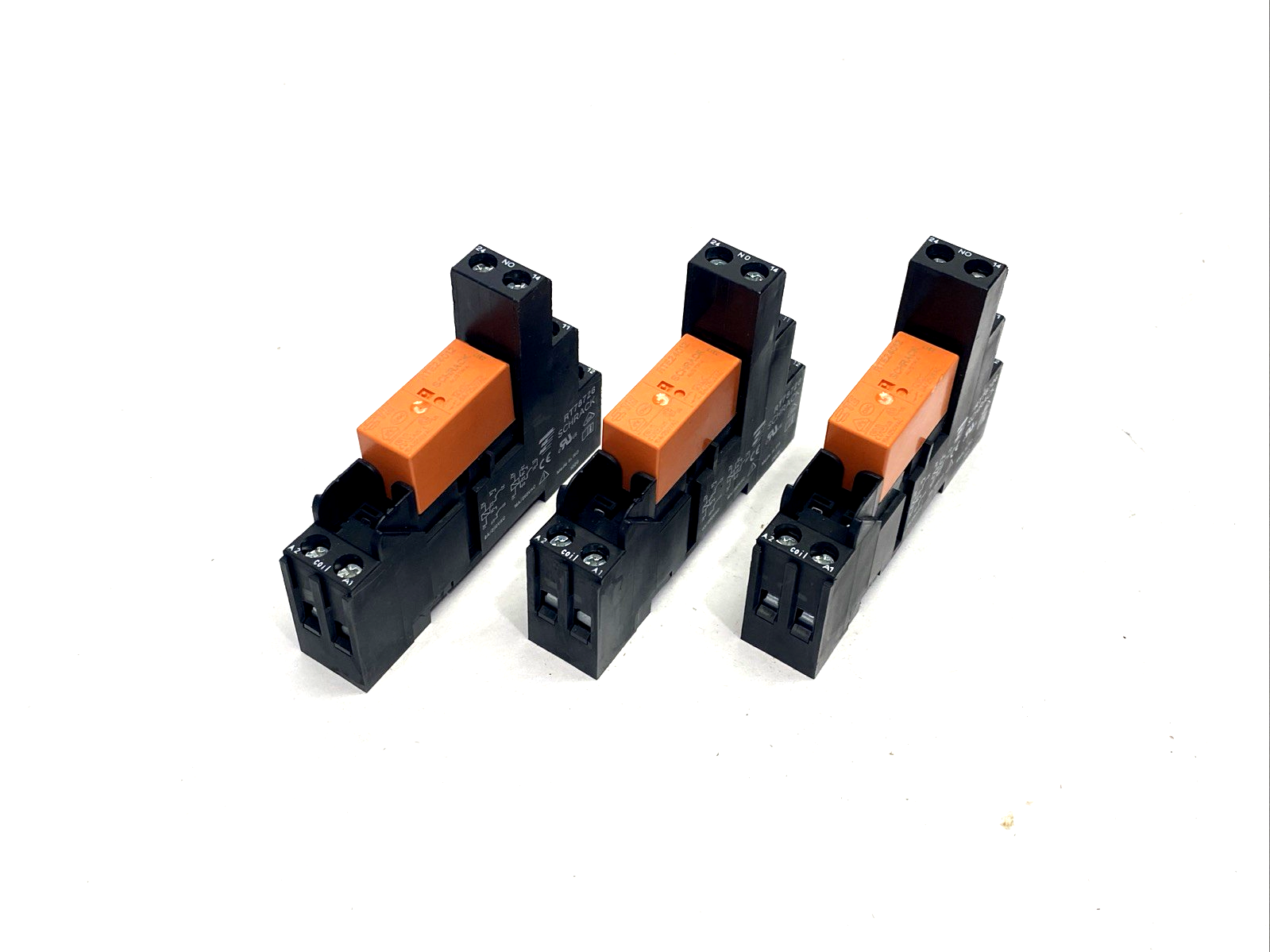 TE Schrack RTE24012 Relay 8A 12VDC, RT78726 Socket/Base LOT OF 3 - Maverick Industrial Sales