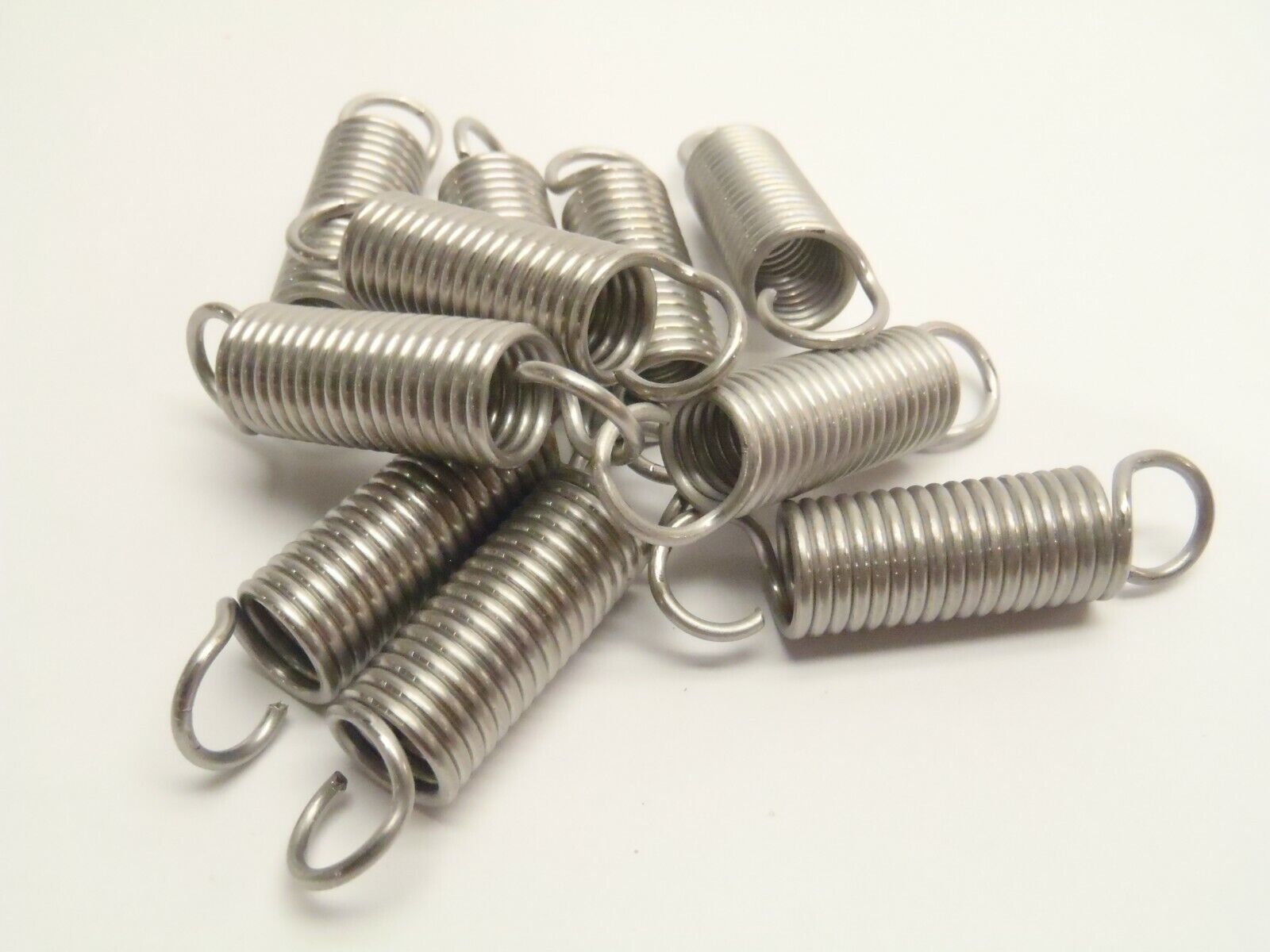 Lee Spring LE 067E 04 S Standard SS Extension .5" Inch OD 2" Free L Lot of 10 - Maverick Industrial Sales