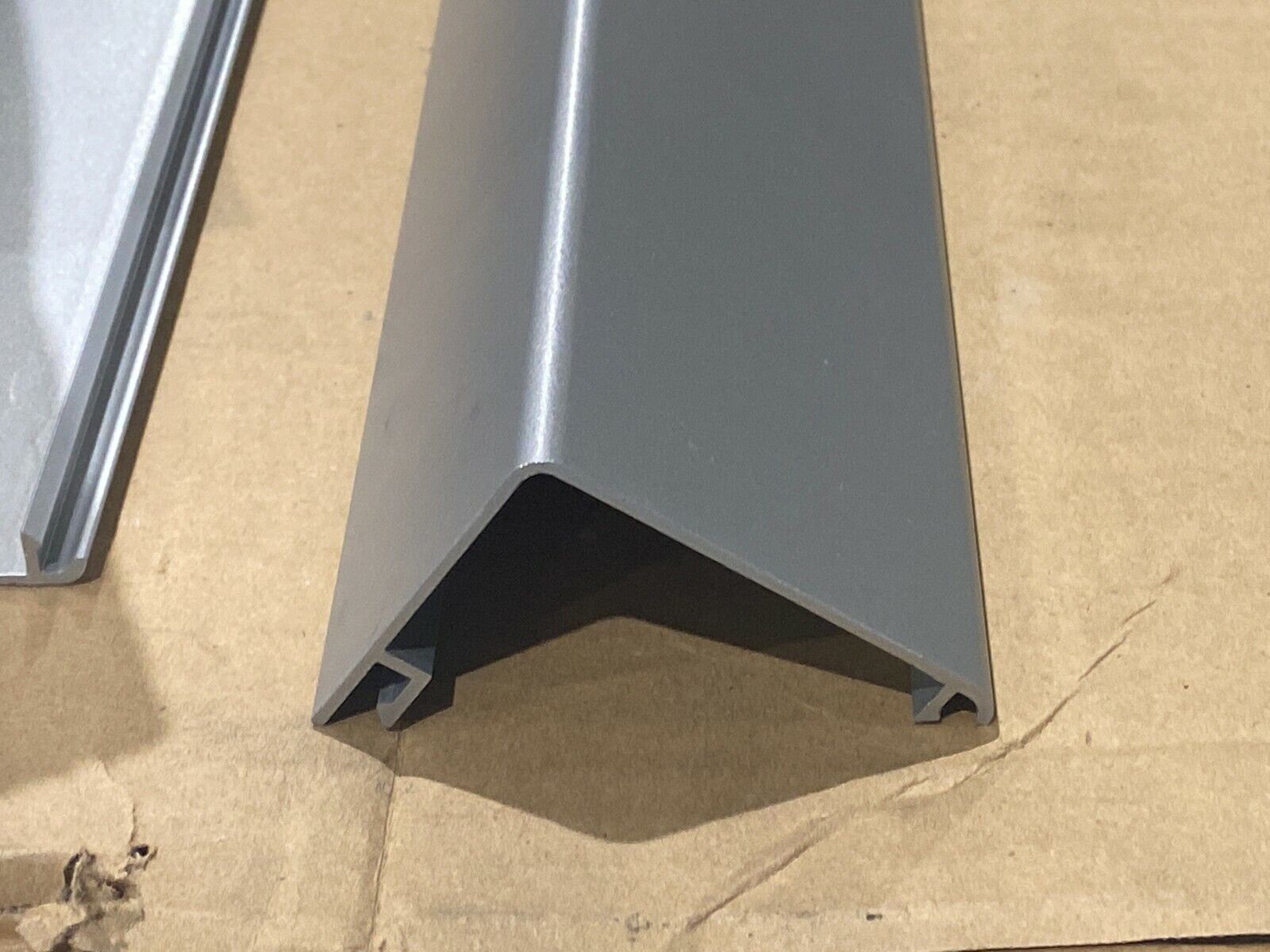 Legrand SBD-CS-5'-IS Wiremold Raceway Base Cover 5' x 67mm x 49mm BOX OF 7 - Maverick Industrial Sales