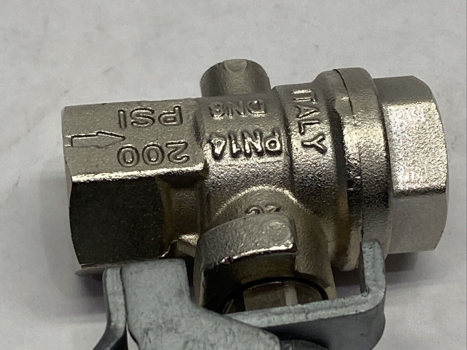 CW617N | Parker Stainless Steel Ball Valve 1/4" NPT PN14 DNB 200 PSI - Used - Maverick Industrial Sales