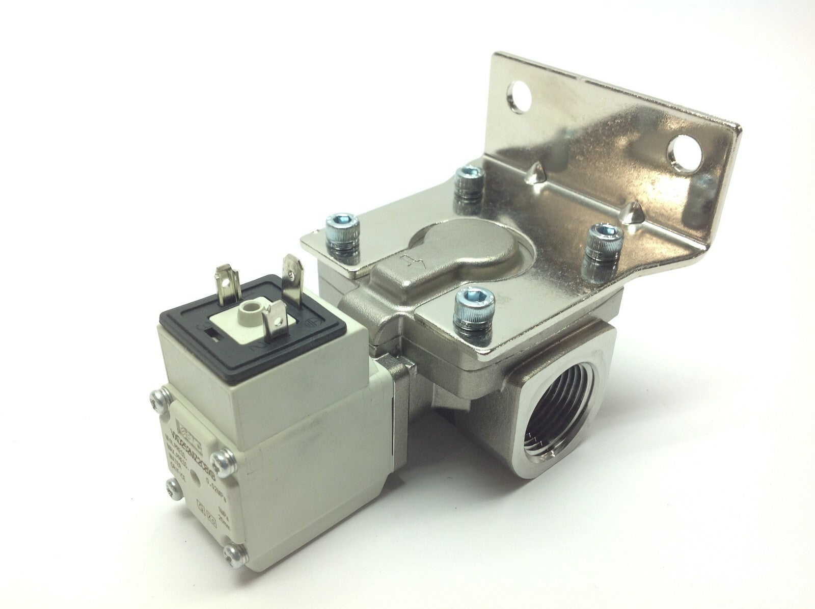 VXD252MZ2CBXB | SMC Solenoid Valve AC 110V 7VA - New – Open box - Maverick Industrial Sales