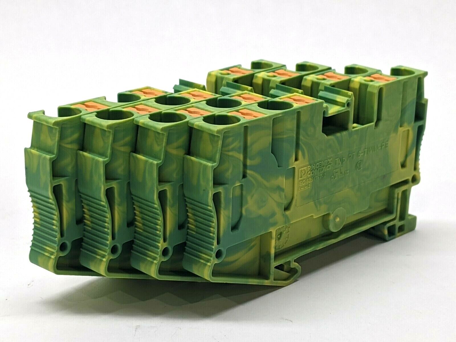 Phoenix Contact Typ PT 6-TWIN-PE Terminal Block Green Yellow LOT OF 4 - Maverick Industrial Sales