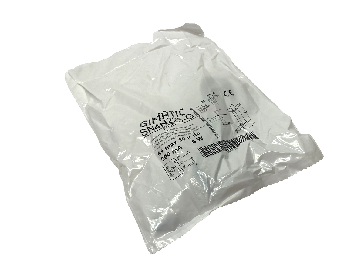 Gimatic SN4N225-G Programmable Magnetic Sensor for C-Slot, 3 PNP Digital Outputs - Maverick Industrial Sales
