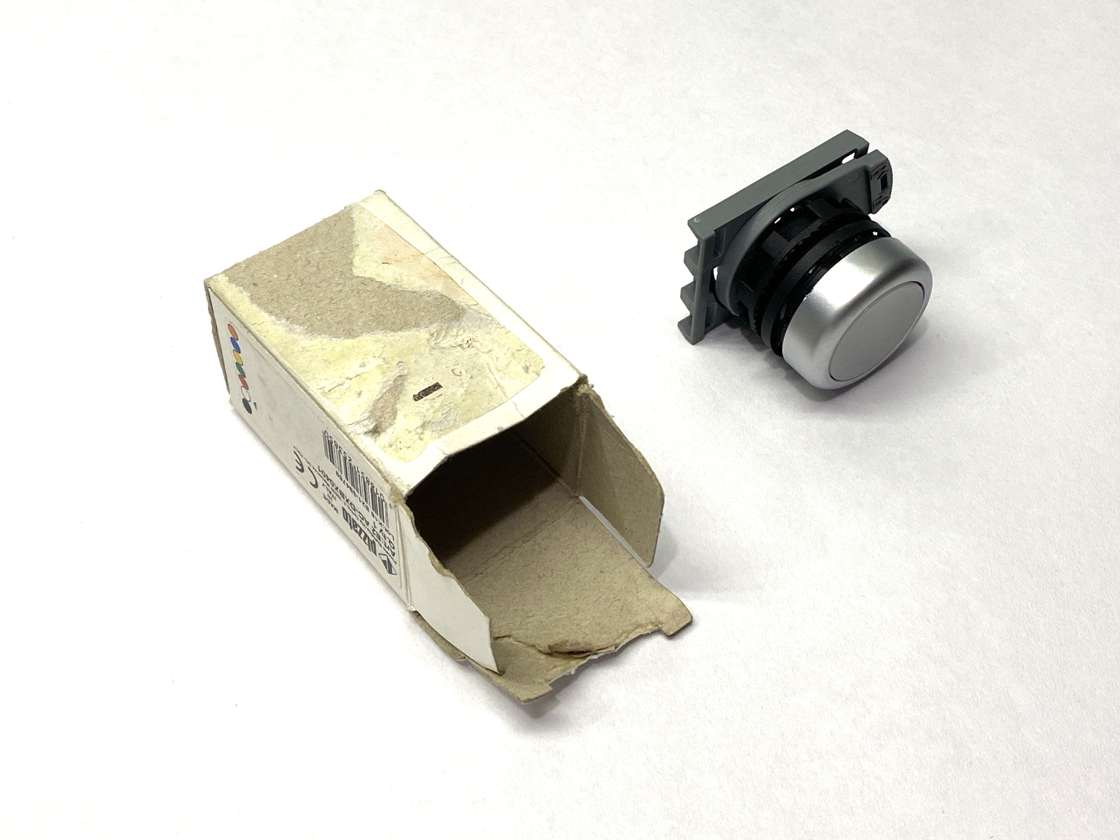 Pizzato E2 AC-DXBX0401 Illuminated Pushbutton - Maverick Industrial Sales