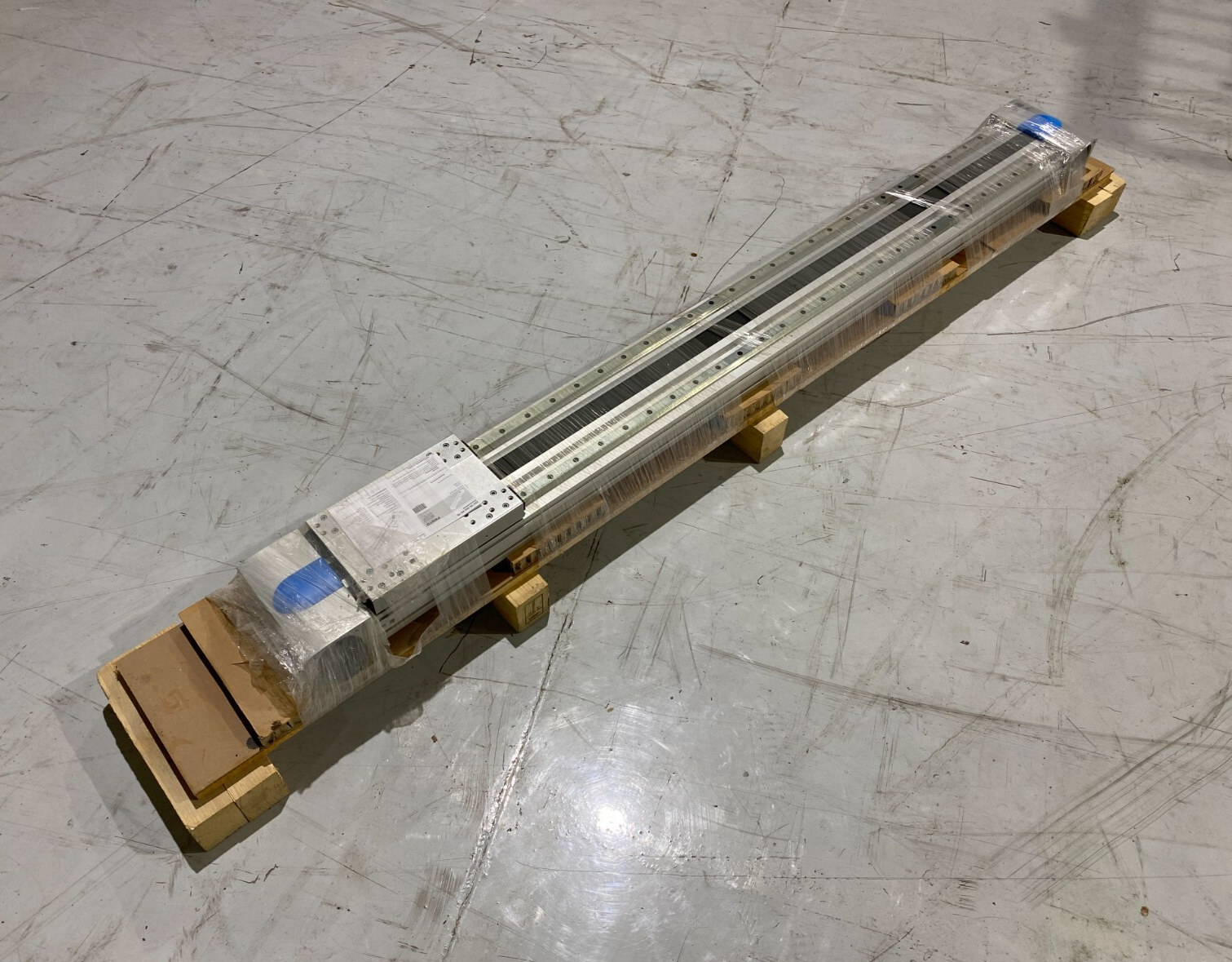 EGC-HD-220-1590-TB-0H-GP, 556825 | Festo EGC-HD-220-1590-TB-0H-GP Belt Driven Linear Actuator 1590mm Stroke 556825- New – Open box - Maverick Industrial Sales
