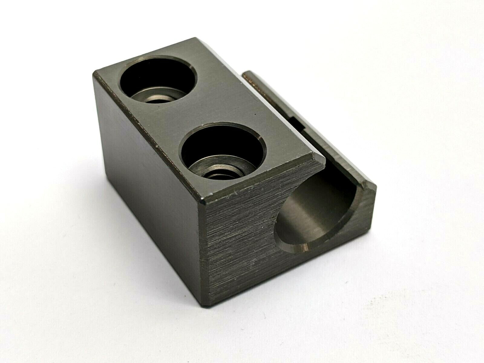 Igus WJ200UM01-10AL Guide System Single Rail Bearing Block - New – Open box - Maverick Industrial Sales