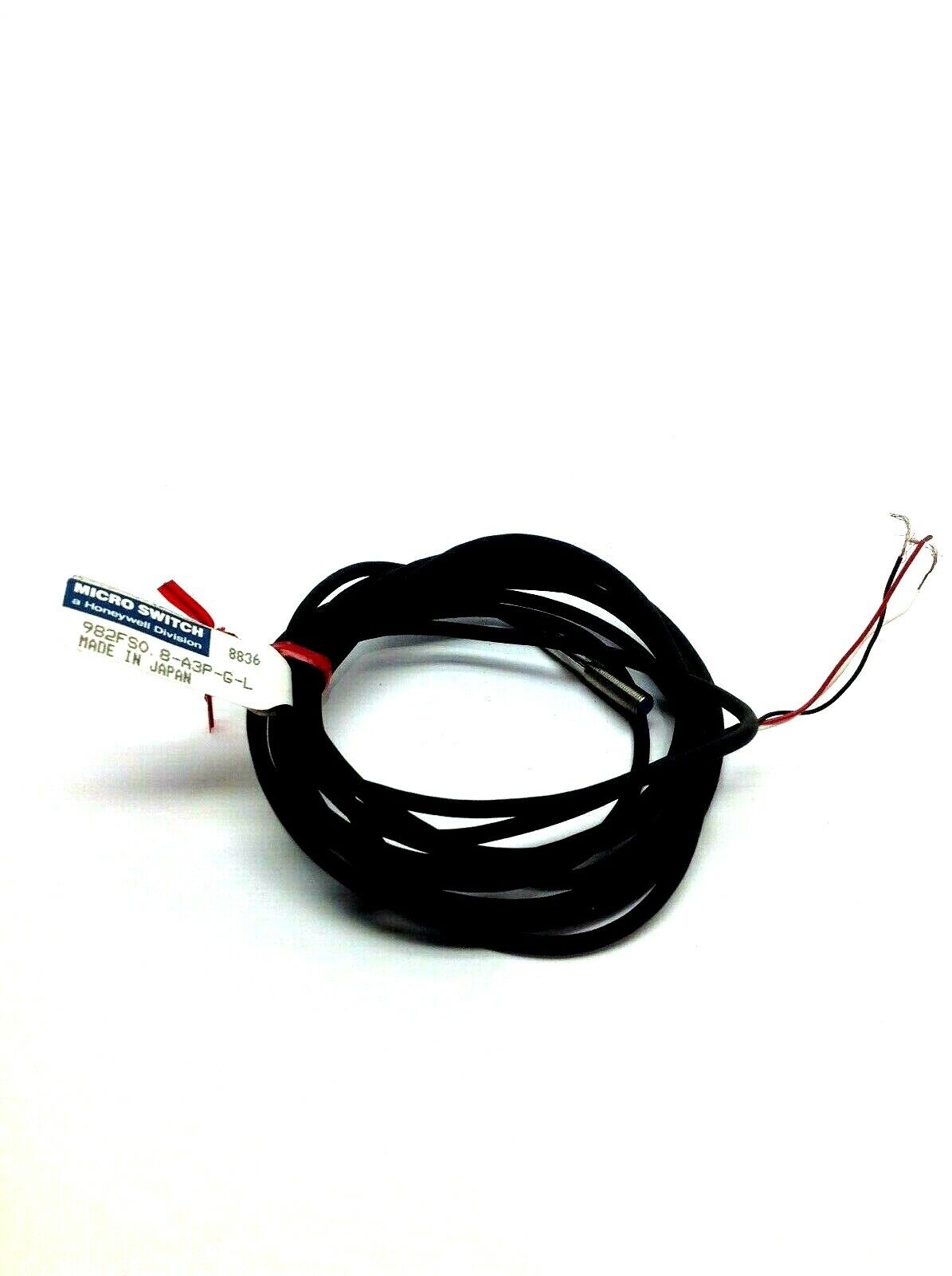 Honeywell 982FS0.8-A3P-G-L Micro Switch Proximity Sensor 10-30VDC - Maverick Industrial Sales