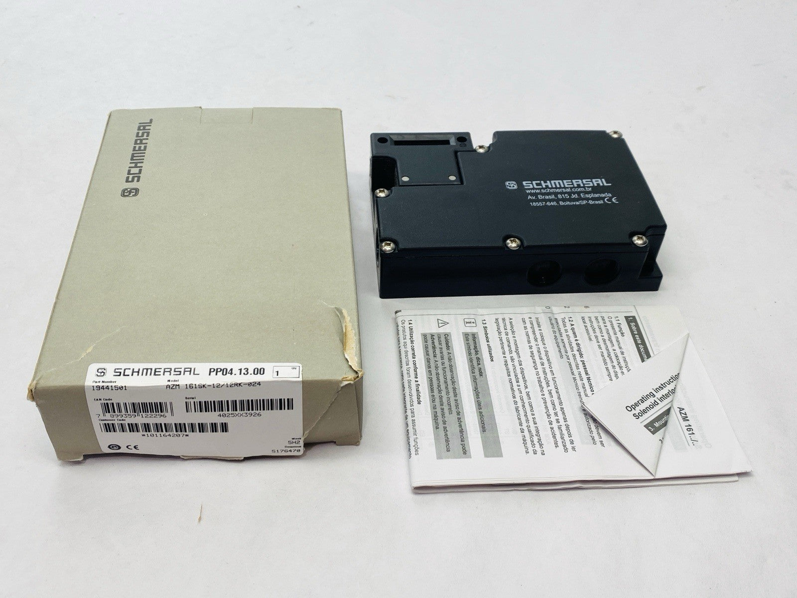 Schmersal AZM 161SK-12/12RK-024 Safety Interlock Switch 19441501 101164207 - Maverick Industrial Sales