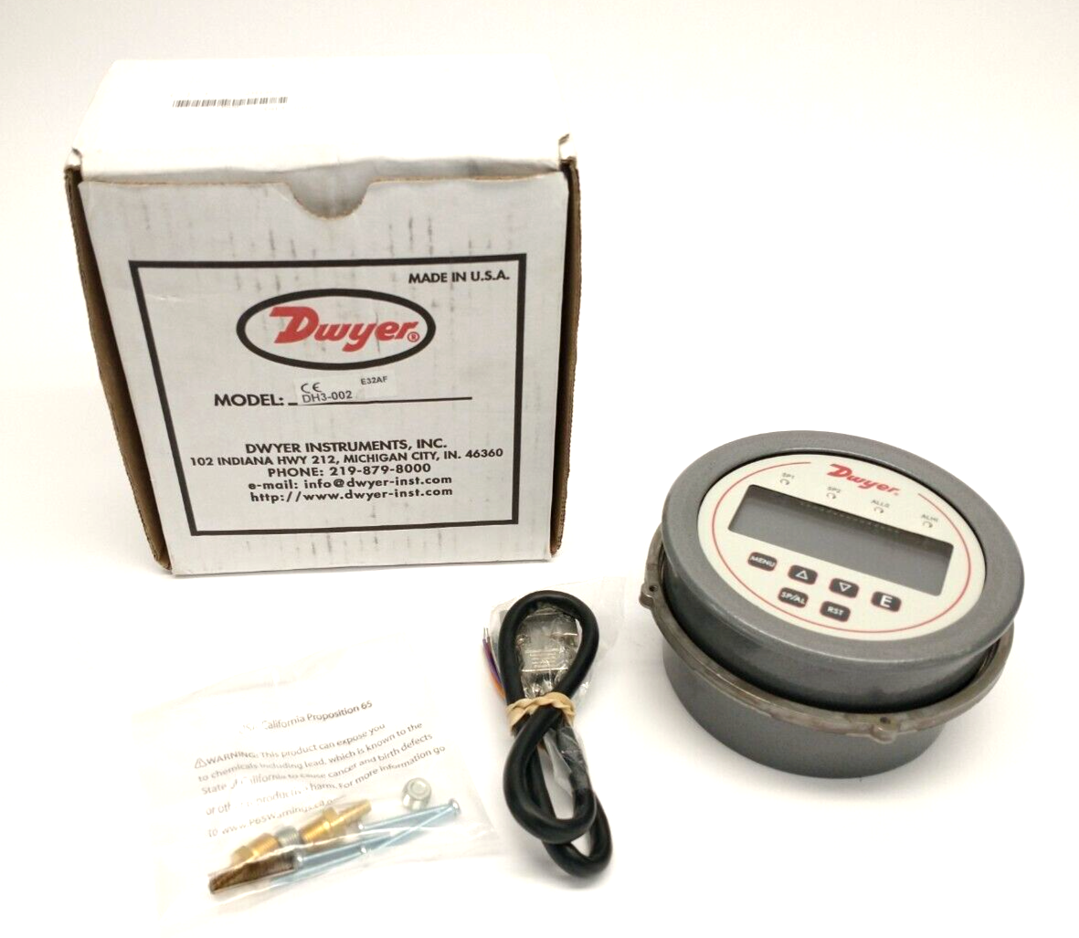 Dwyer DH3-002 Digihelic Differential Pressure Controller 0 - 1/4" W.C. 9 PSI - Maverick Industrial Sales
