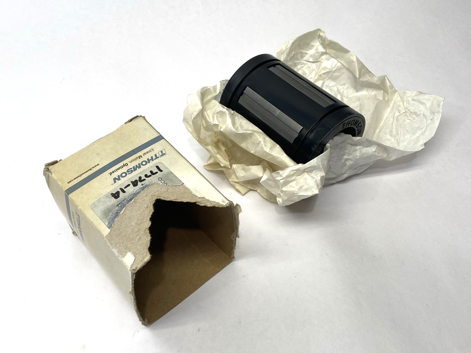 SUPER32 | Thomson Ball Bushing Bearing 2" ID - New – Open box - Maverick Industrial Sales