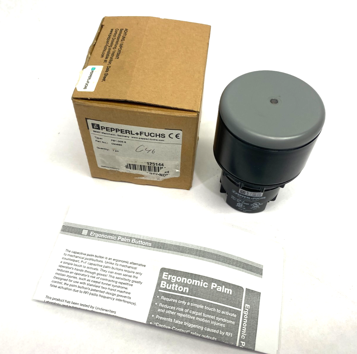 PB1-008-6 | Pepperl+Fuchs Palm Button, Hand Sensitive 093685 - New – Open box - Maverick Industrial Sales