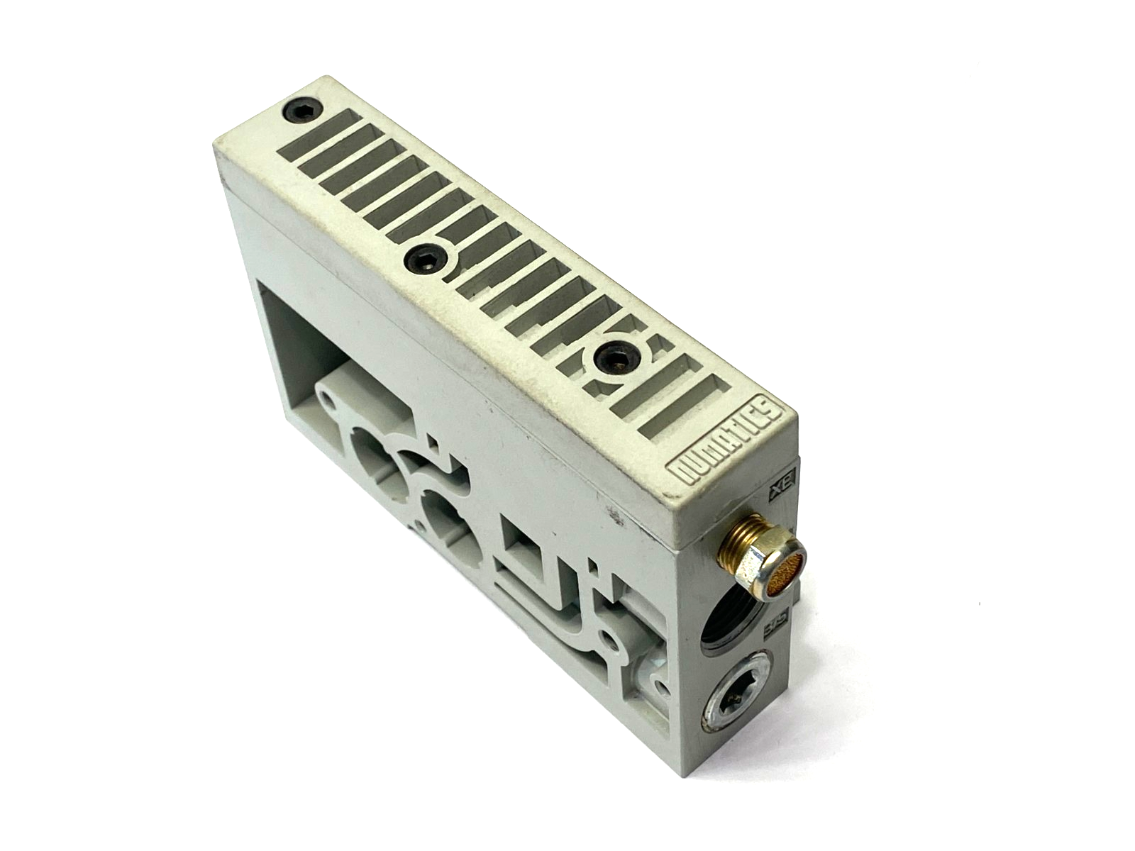 Numatics Pneumatic End Manifold Block XE, 1, 3/5 Ports - Maverick Industrial Sales