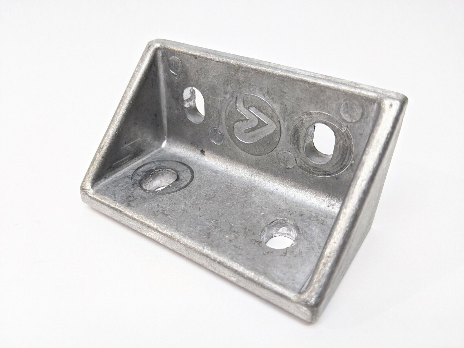 XCFA88B | FlexLink XCFA 88 B Angle Bracket - Used - Maverick Industrial Sales