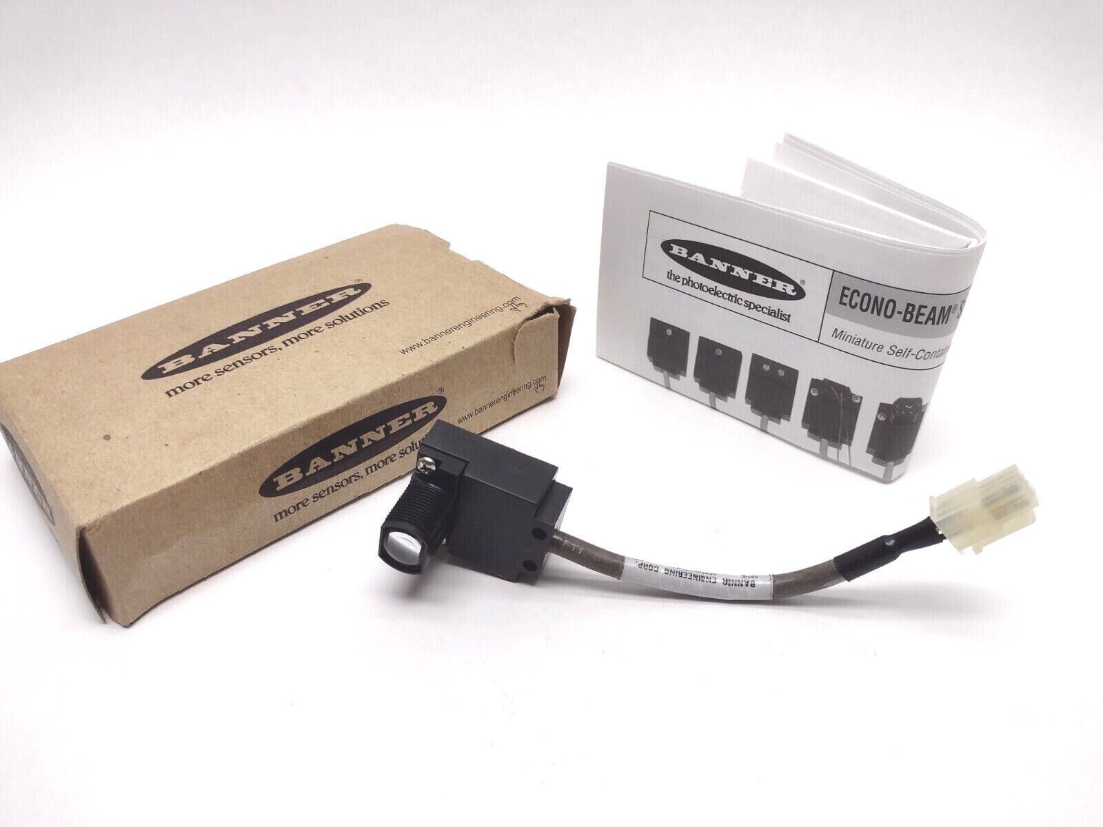 Banner Engineering SE612CV-61834 Photoelectric Sensor - New – Open box - Maverick Industrial Sales