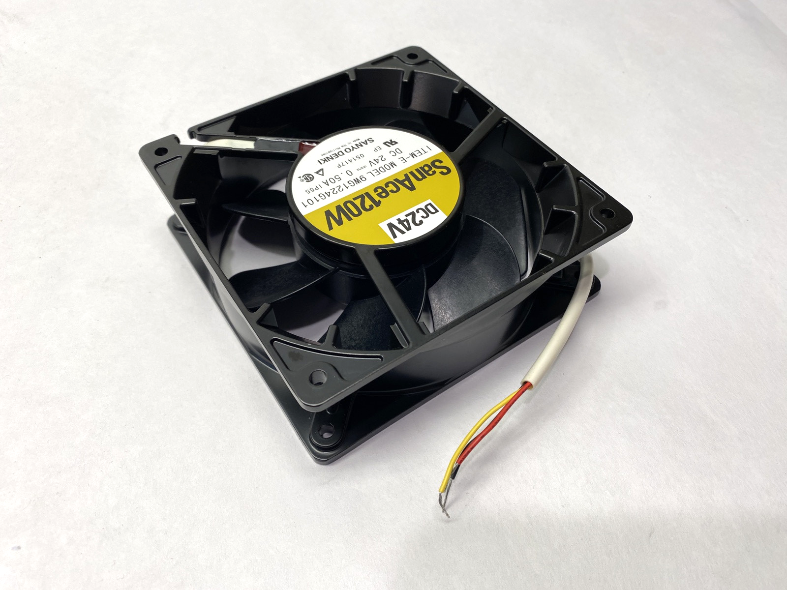 9WG1224G101 | Sanyo Denki Axial Fan 24VDC - New – Open box - Maverick Industrial Sales