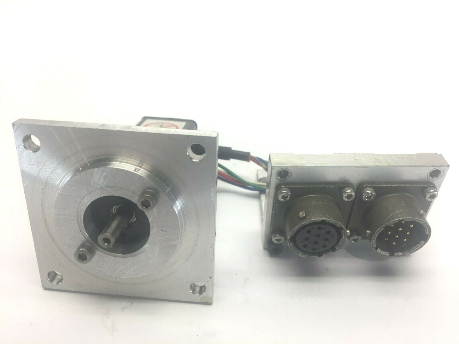 Yaskawa SGMM-A2C313 Servo Motor 4mm Shaft - Used - Maverick Industrial Sales