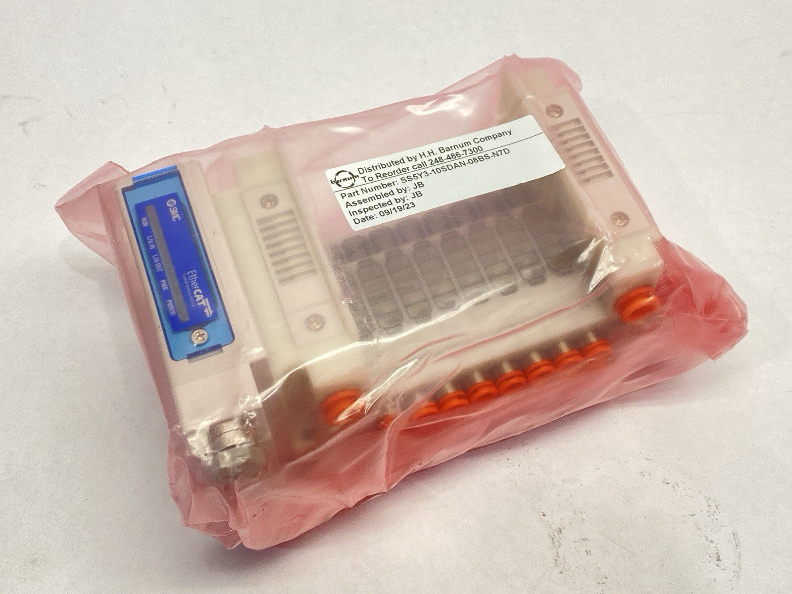 SS5Y3-10SDAN-08BS-N7D | SMC Pneumatic Manifold Assembly 8-Station - New – Open box - Maverick Industrial Sales