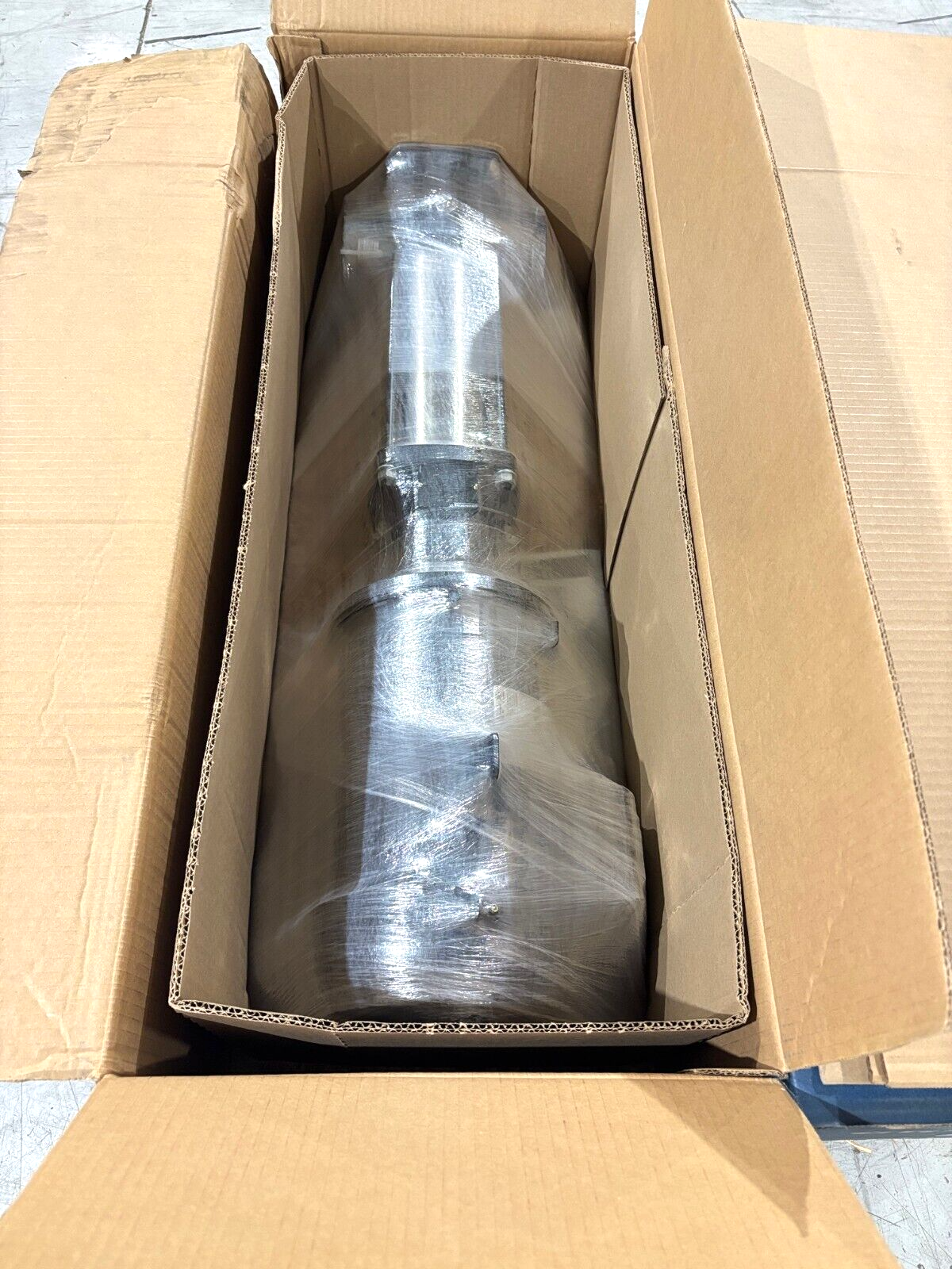 Grundfos CR1-19 A-FGJ-A-E-HQQE Verticle Centrifugle Pump, 3HP 230/460V, 99915917 - Maverick Industrial Sales