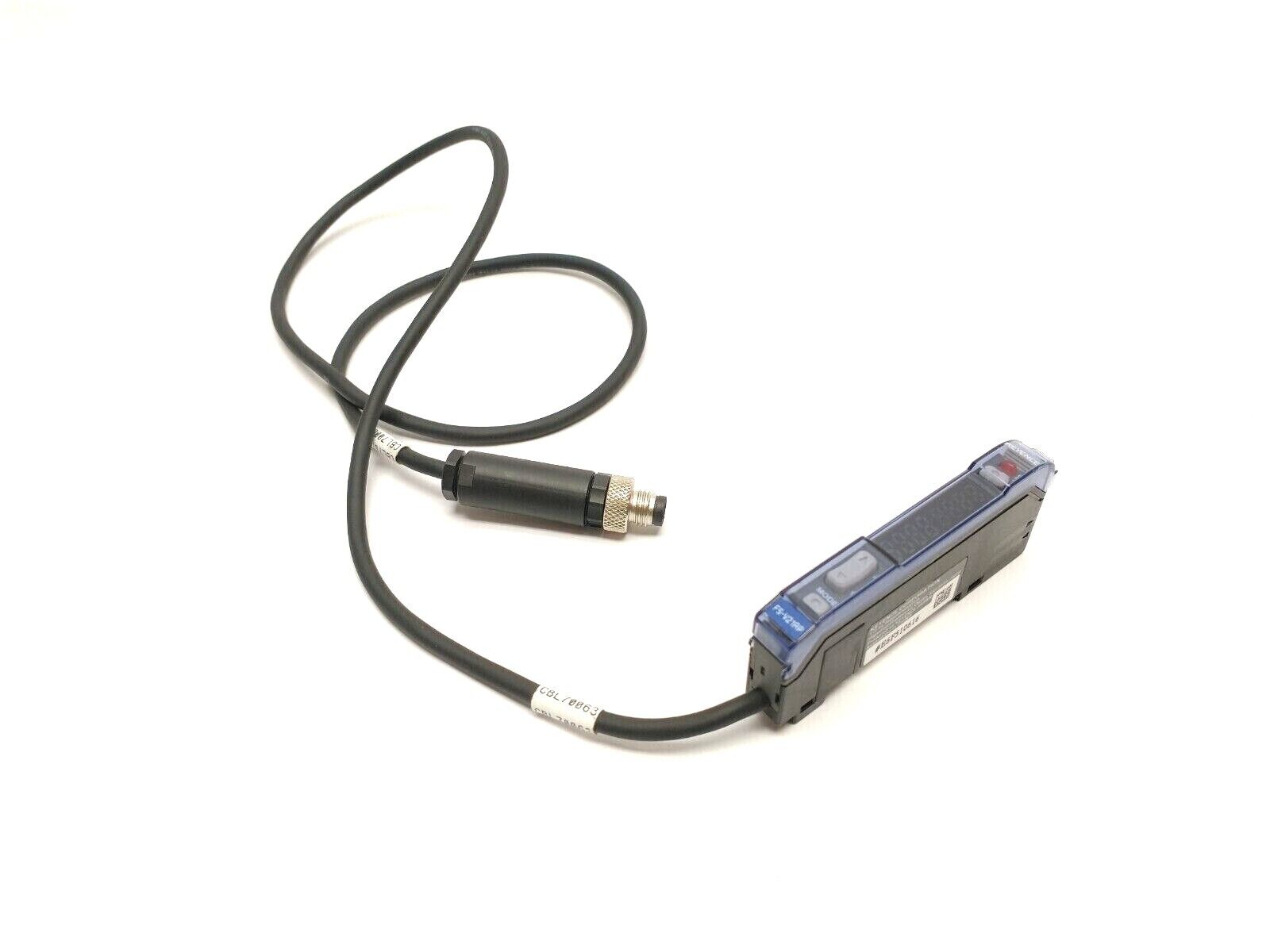 Keyence FS-V21RP Fiber Amplifier Main Unit PNP 3-Pin Male Connector 27" Cable - Maverick Industrial Sales