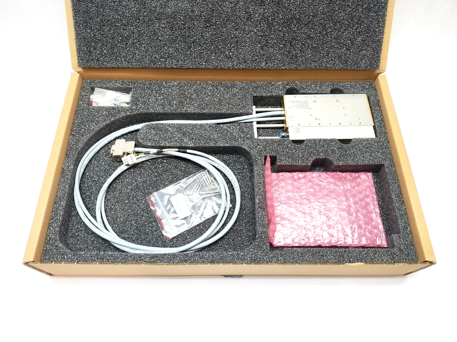 Jenny Science LINAX Lxc 85F10 Linear Motor Stage, 85mm Stroke, 10 N, 115.01.00 - New – Open box - Maverick Industrial Sales