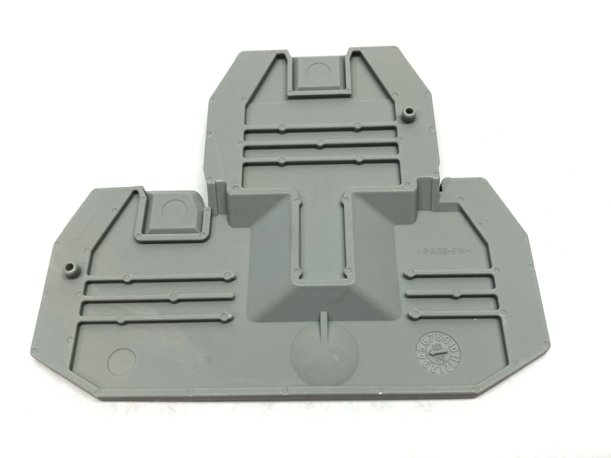 D-UTTB 2,5/4 | Phoenix Contact Terminal Block End Cover 3047293 LOT OF 15 - New – Open box - Maverick Industrial Sales