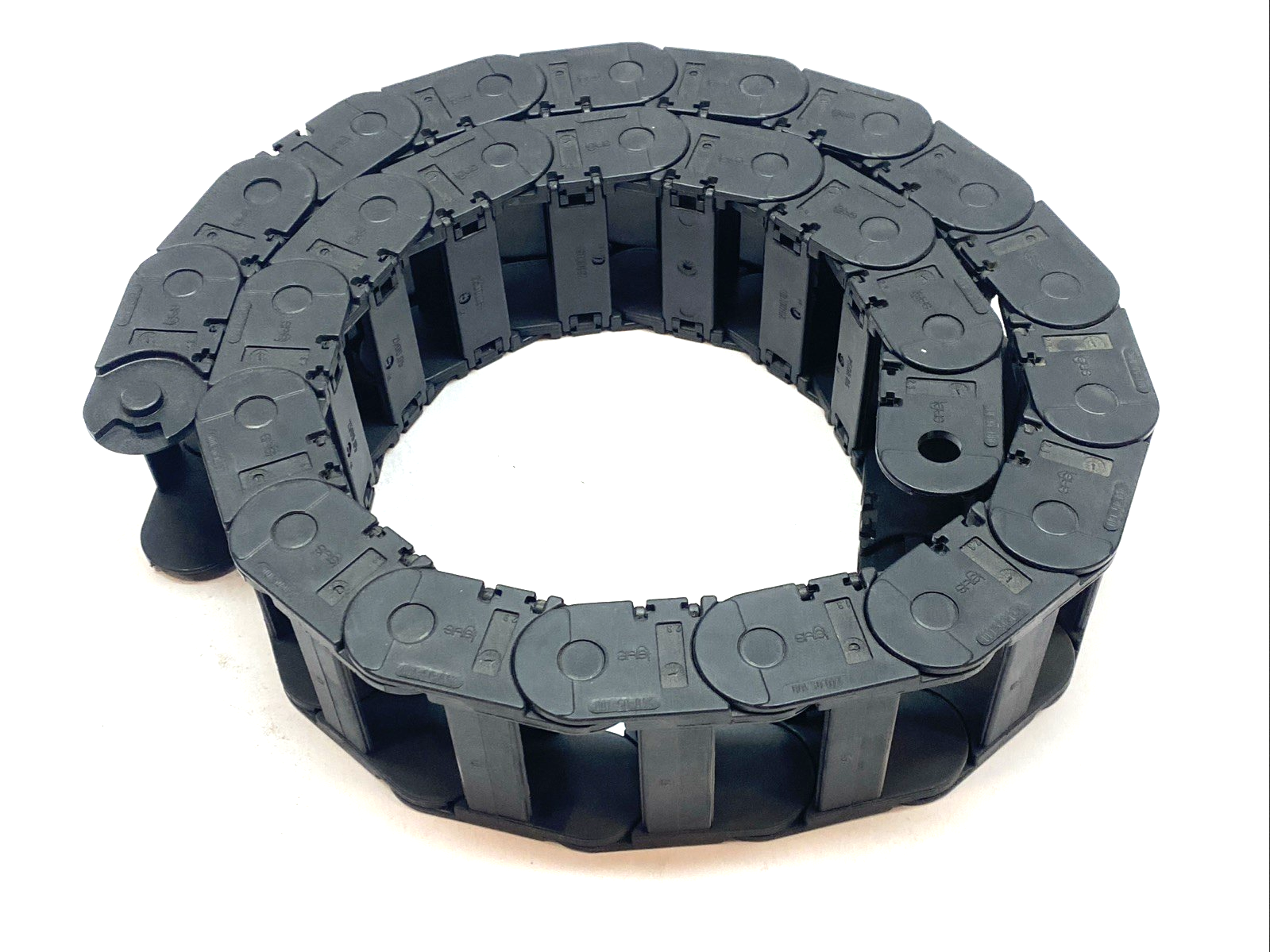 Igus 240-05-100 Energy Chain Cable Carrier 3.75' 25 Links - Used - Maverick Industrial Sales