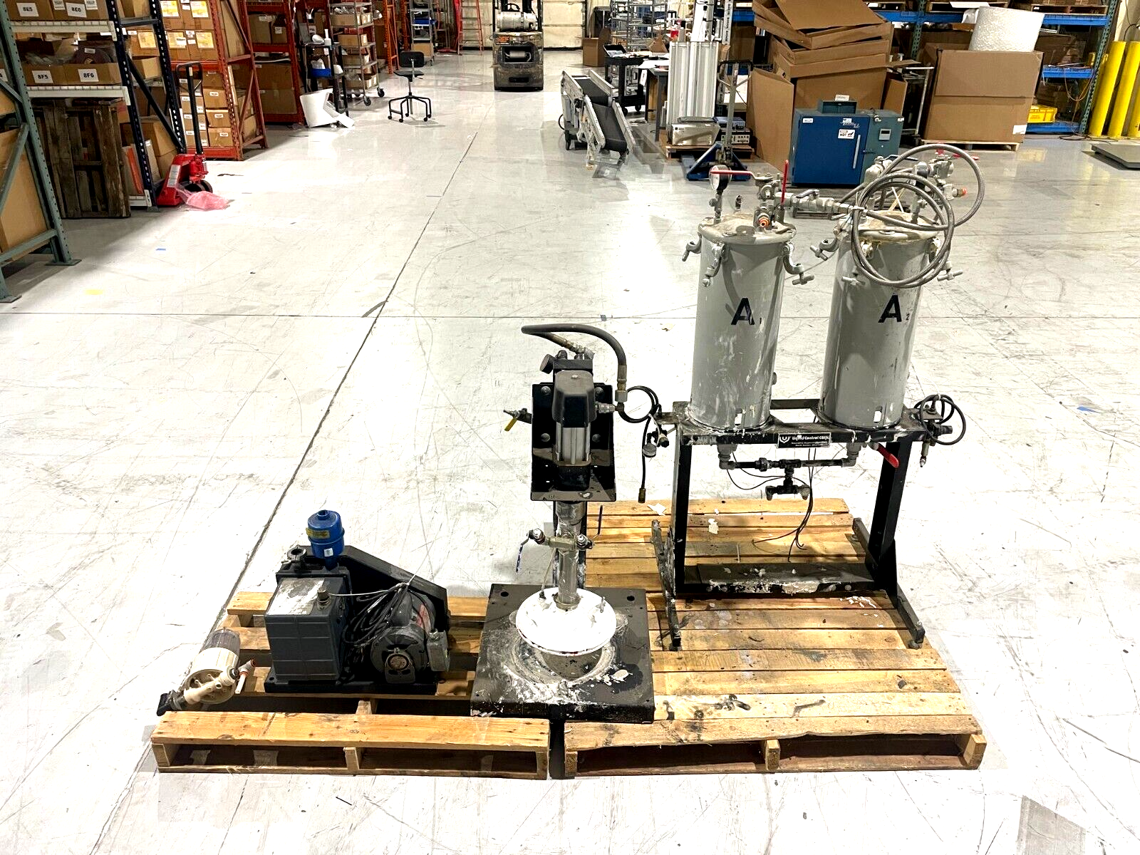 Liquid Control Tanks ARO 651605 Pump, Welch Duo-Seal Vacuum, Silicone Dispensing - Maverick Industrial Sales