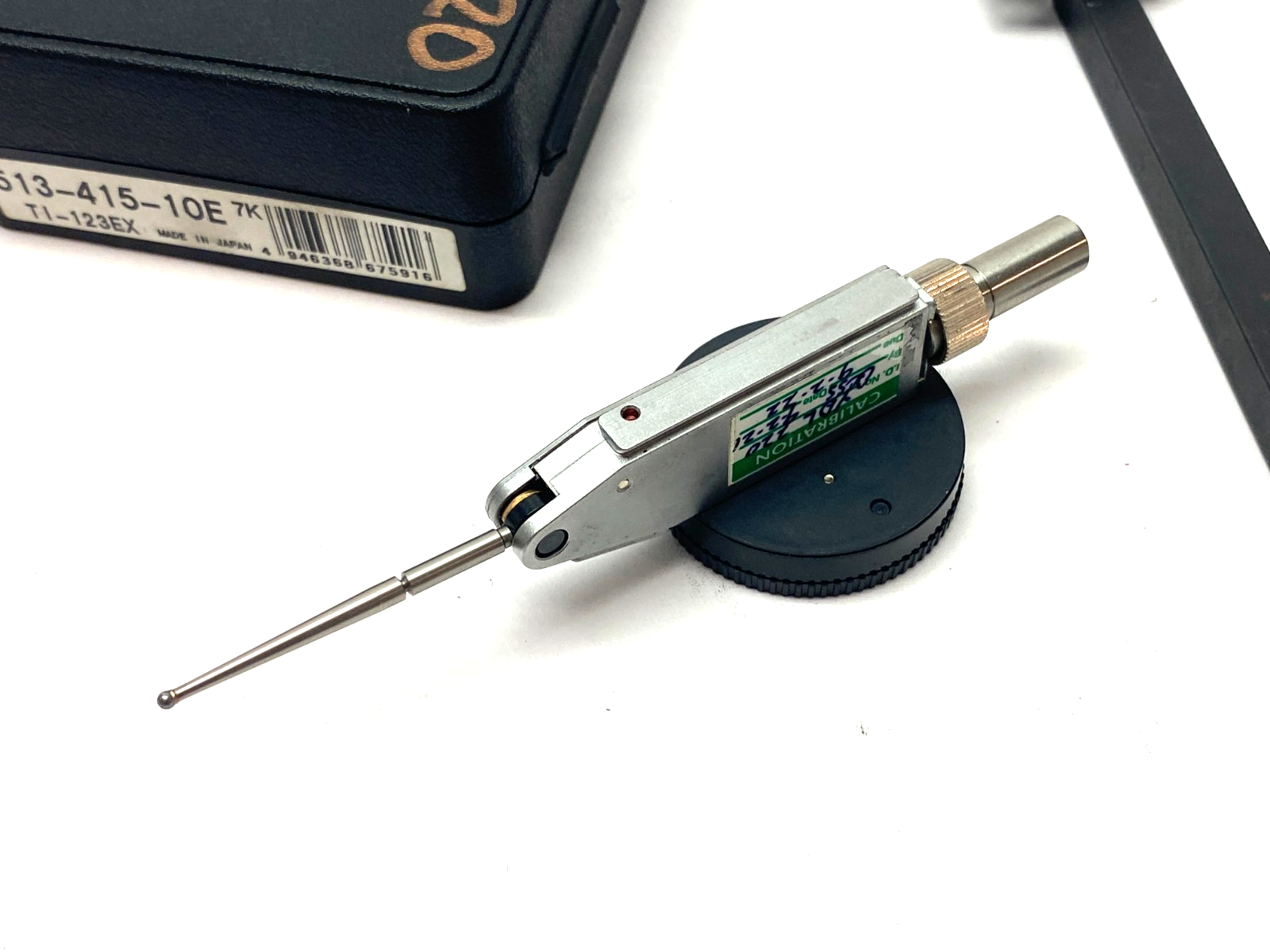 Mitutoyo 513-415-10E Dial Test Indicator 1.0mm Range, 0.01mm Graduation TI-123EX - New – Open box - Maverick Industrial Sales