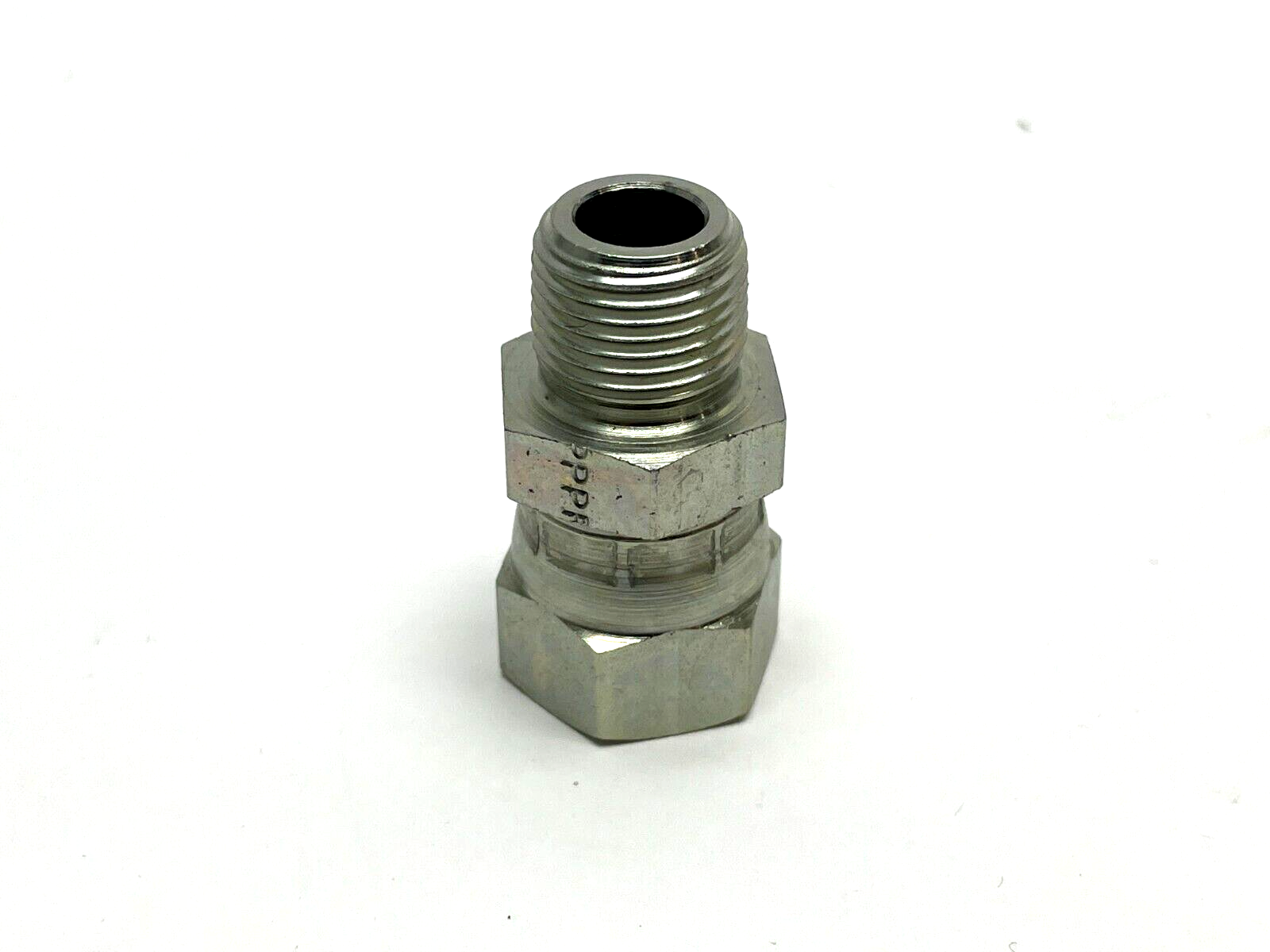 Parker Triple-Lok 8 F6X-S Flare JIC Tube Fitting - New – Open box - Maverick Industrial Sales
