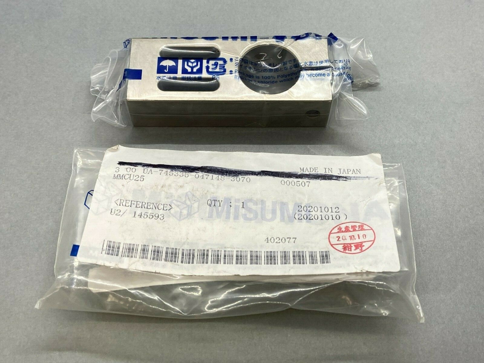 Misumi MMCU25 Slotted Hole Strut Clamp 25mm Post Diameter - New - Maverick Industrial Sales