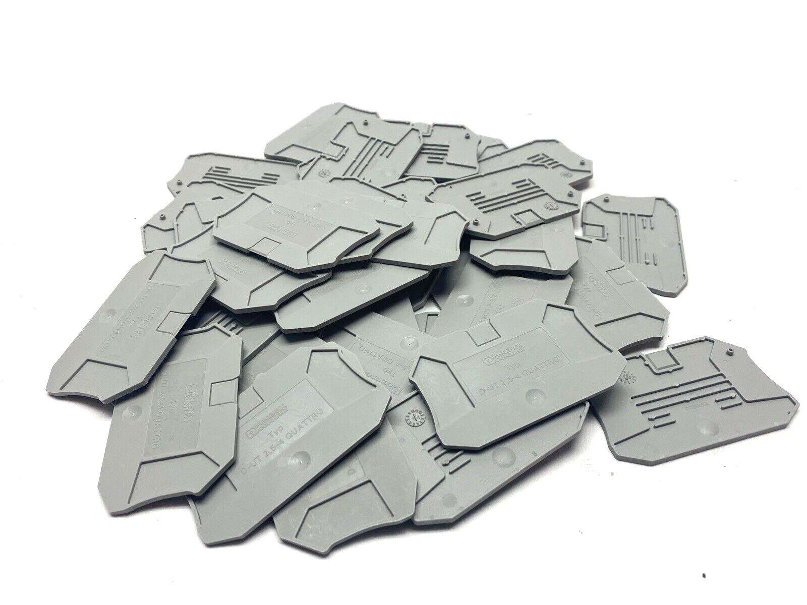 Phoenix Contact D-UT2,5/4-QUATTRO End Cover 3047170 LOT OF 40 - New – Open box - Maverick Industrial Sales