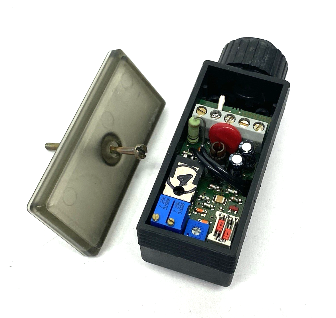 Burkert 060644J Electronic Valve Switch 4-20mA 1094 24VDC STRIPPED TERMINAL - Maverick Industrial Sales