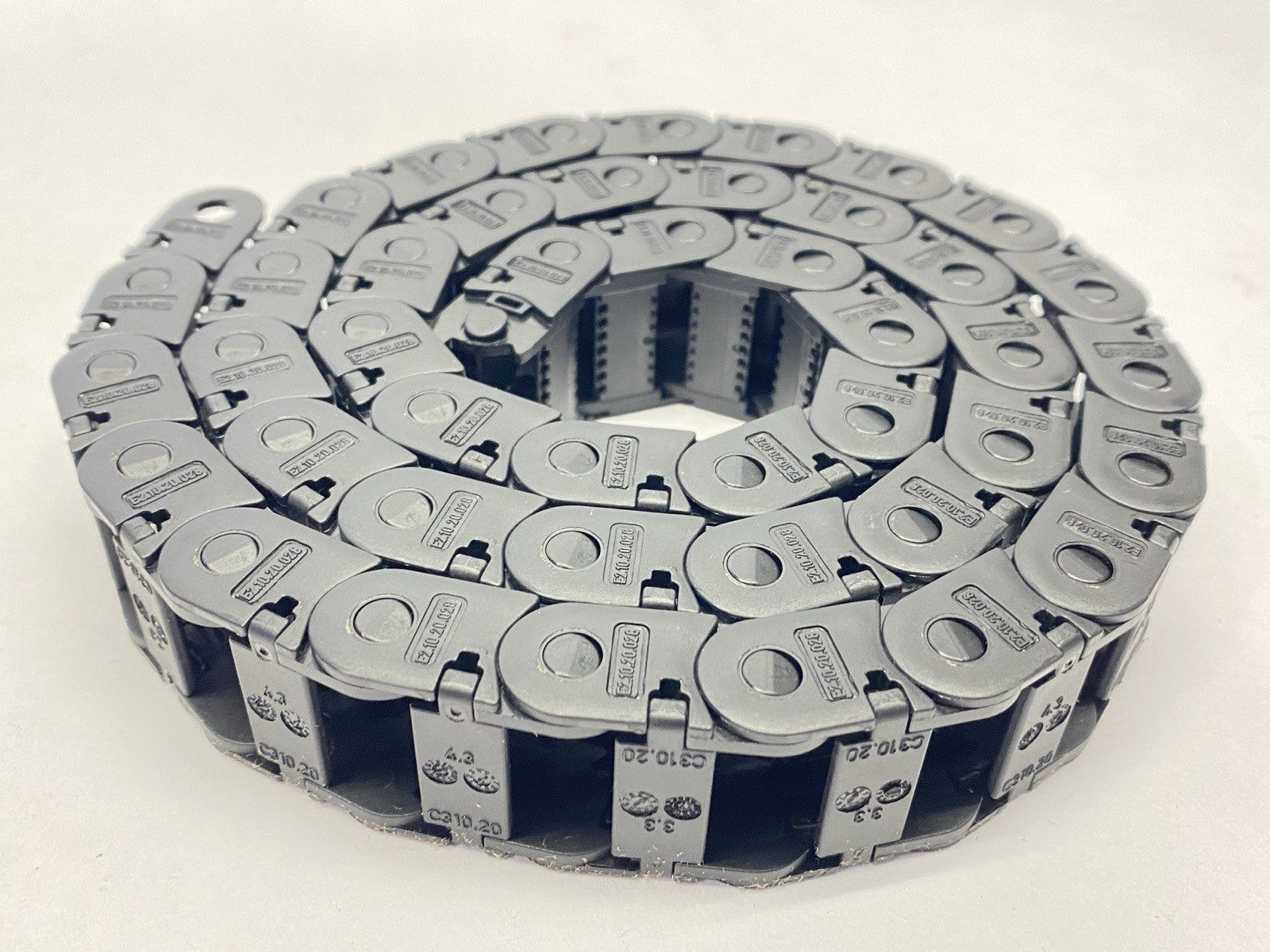 E2.10.20.08 | Igus Series E2.10 Energy Chain 44 Links 35" Length - New - Maverick Industrial Sales