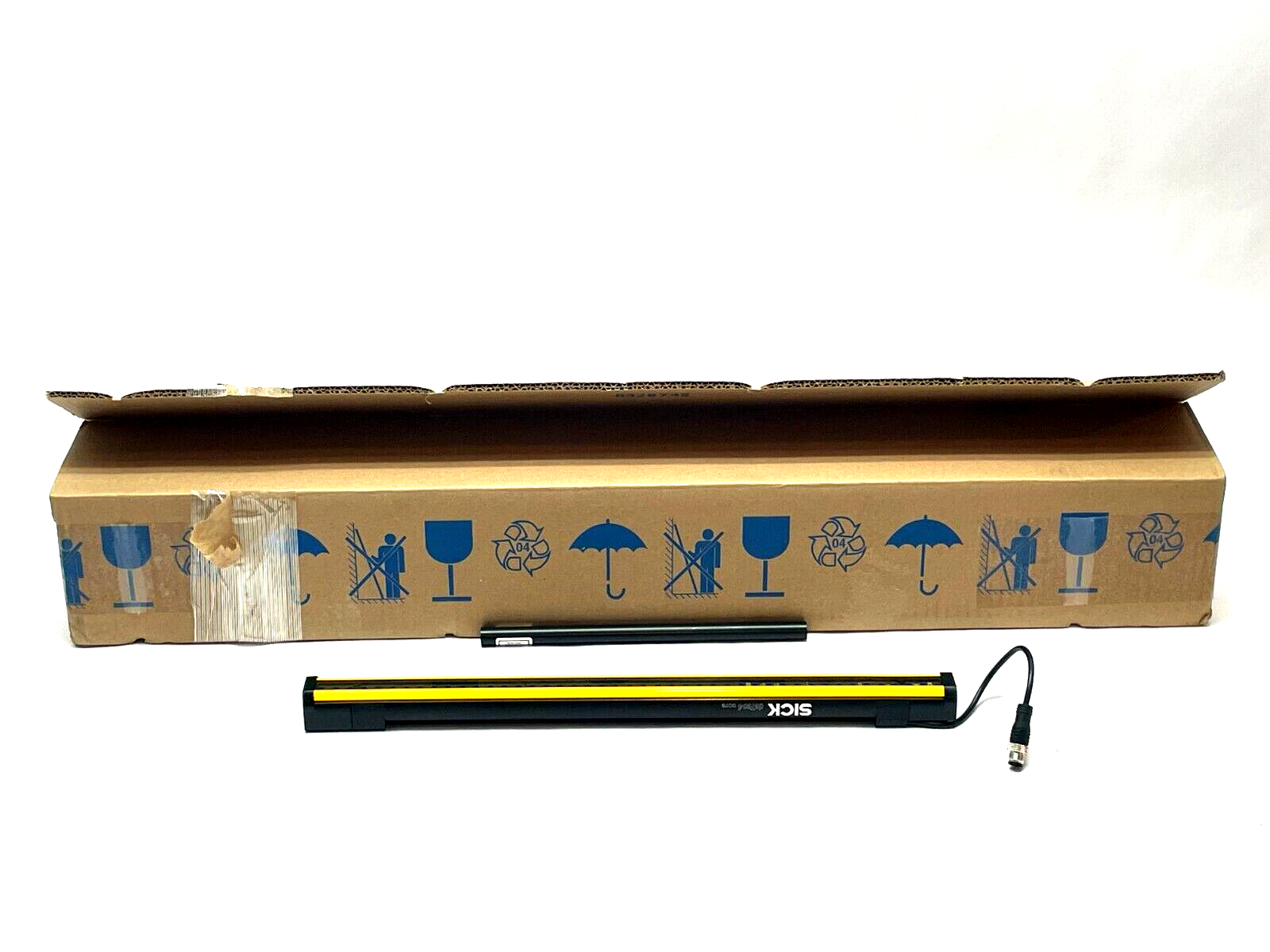 C4C-EA04510A100000 | SICK Safety Light Curtain Receiver - New – Open box - Maverick Industrial Sales