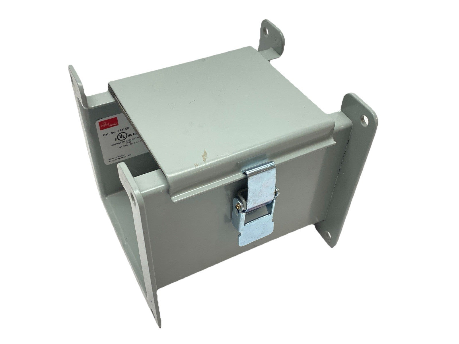 F44L06 | Hoffman nVent Lay-in Wireway Section Straight Hinged Cover Gray - New – Open box - Maverick Industrial Sales