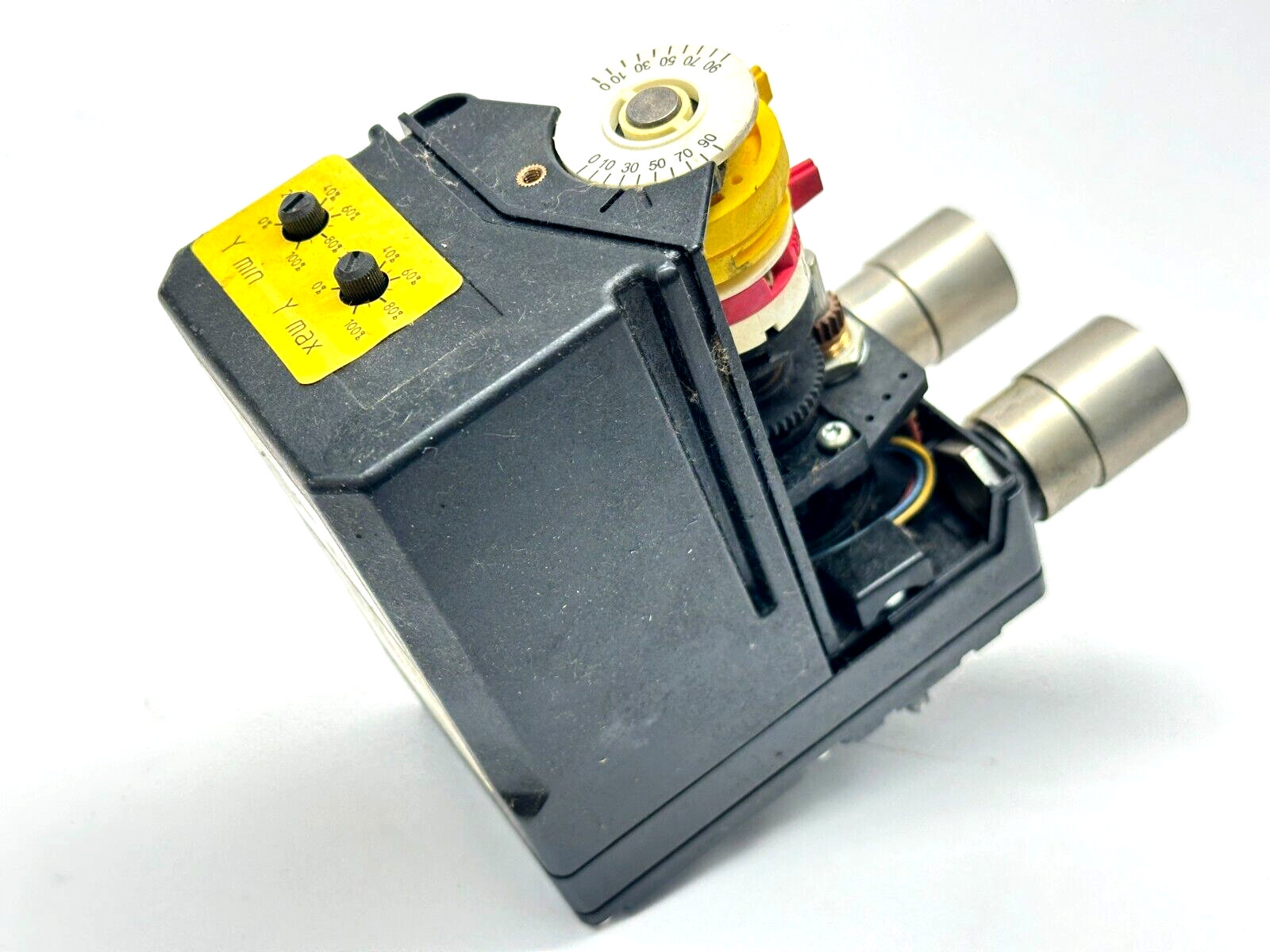 Dungs 46050-3 Actuator DMA 30C120 - For parts or not working - Maverick Industrial Sales