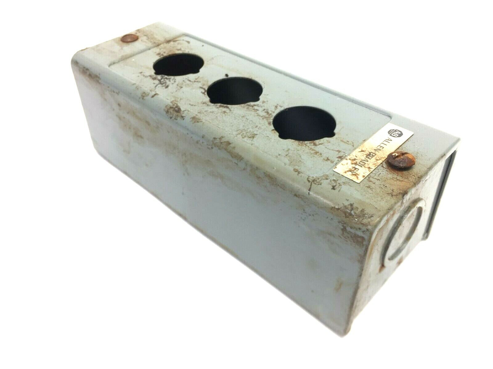 800H-3HZ | Allen Bradley 3 x 30.5mm Pushbutton Enclosure 8-1/2" x 3" x 3" - New Other - Maverick Industrial Sales