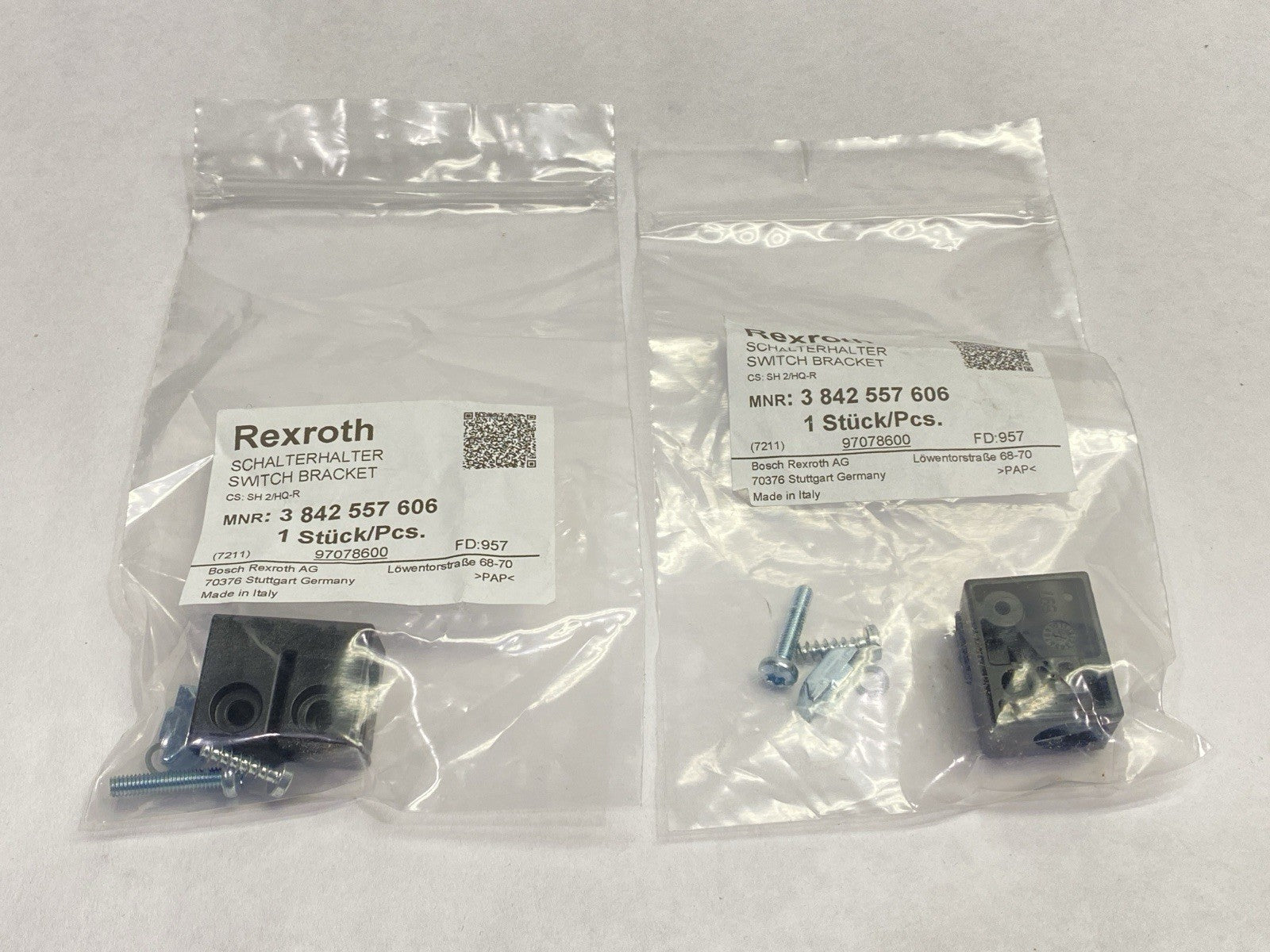 3 842 557 606 | Bosch Rexroth 3842557606 Switch Bracket SH 2/HQ-R QTY OF 2 - New - Maverick Industrial Sales
