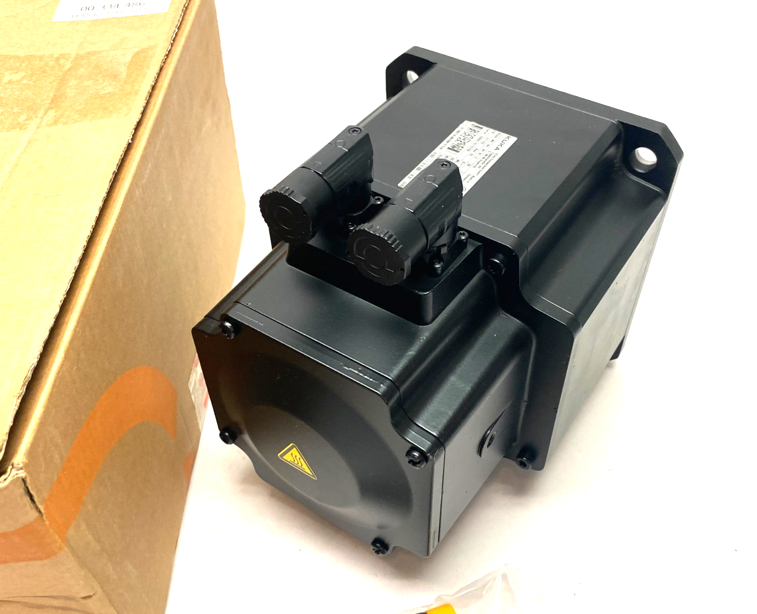 Kuka 00-334-486 Servo Motor 3,8kW L0 ME, ME_180_190_30_L0 - New – Open box - Maverick Industrial Sales