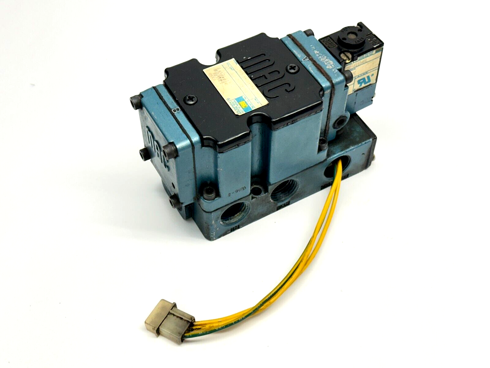 6511A-212-PM-611DA | Mac Valves Pneumatic Manifold Valve w/ PMD-611DABE - Used - Maverick Industrial Sales