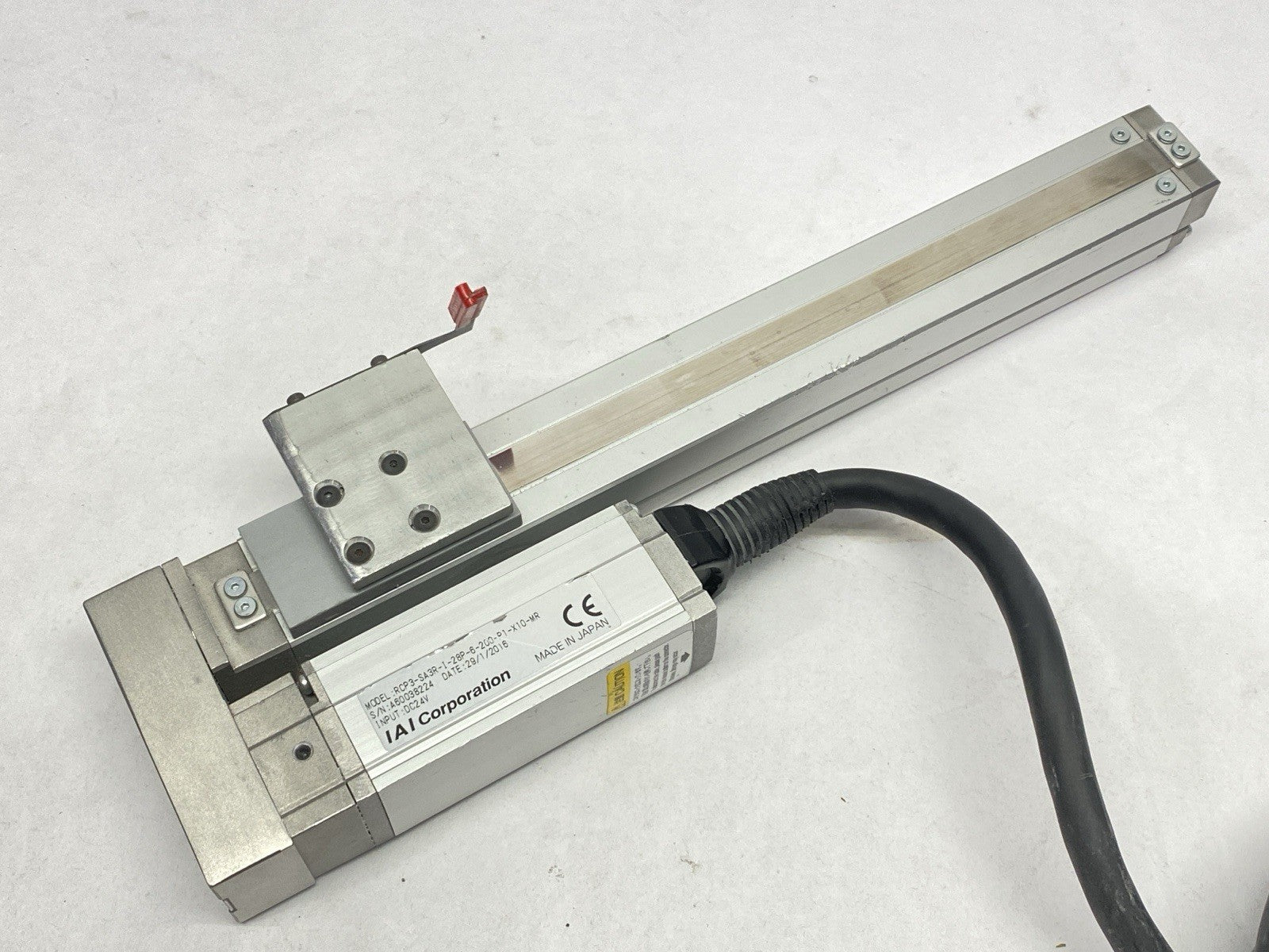 RCP3-SA3R-I-28P-6-200-P1-X10-MR | IAI ROBO Cylinder 200mm Stroke w/ CB-PCS-MPA100 - For parts or not working - Maverick Industrial Sales