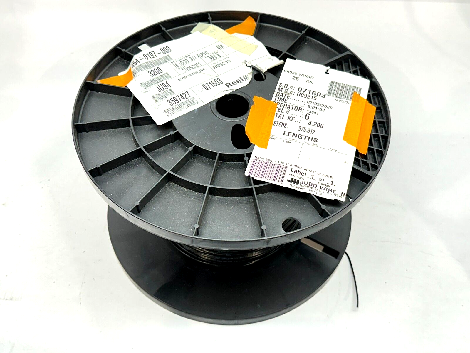 Judd Wire 454-0197-000 18AWG 16/30 .017 XLPVC H0915 3200ft Spool 1250ft LEFT - New – Open box - Maverick Industrial Sales