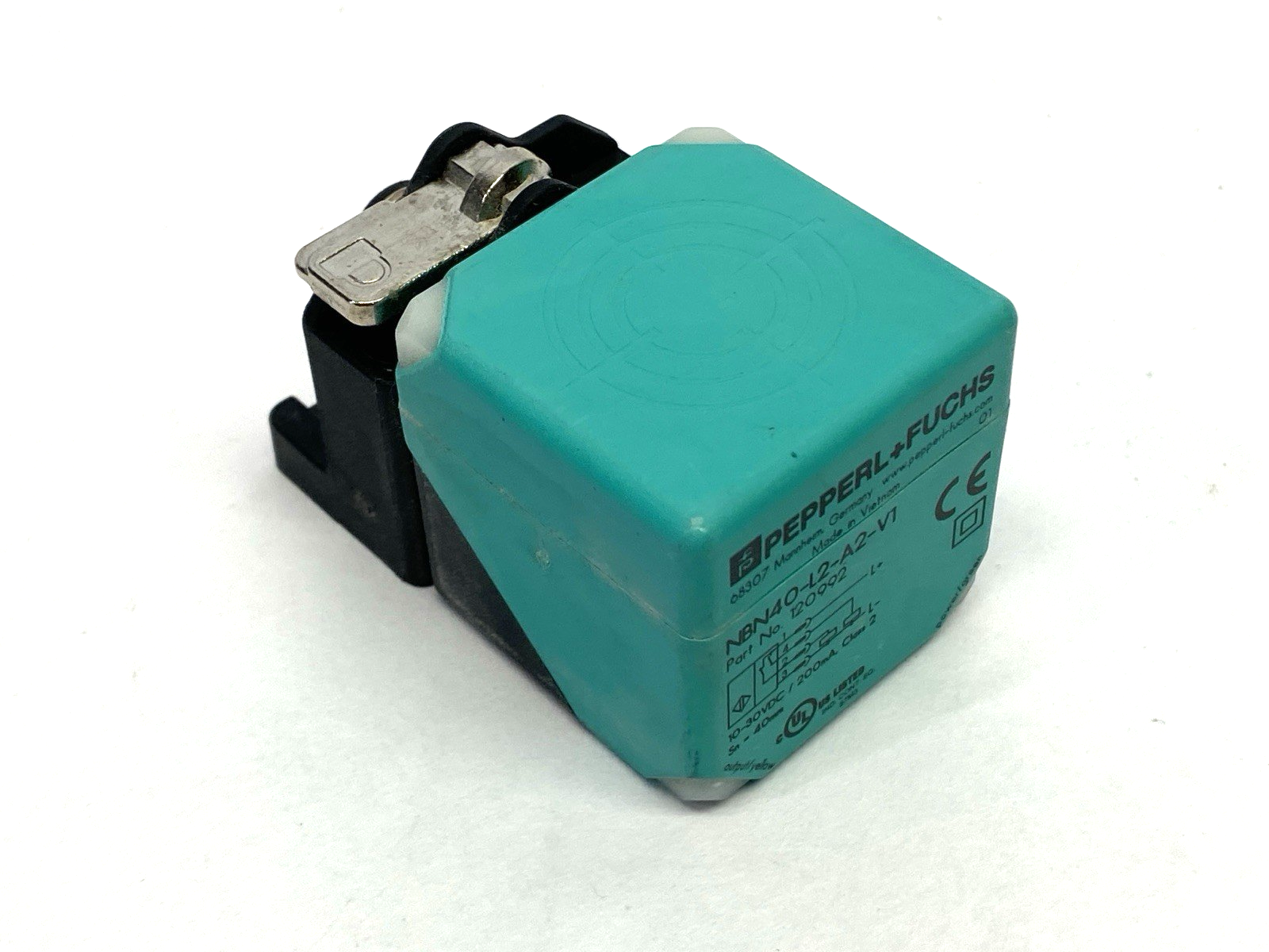 NBN40-L2-A2-V1 | Pepperl+Fuchs Inductive Proximity Sensor 120992 - Used - Maverick Industrial Sales