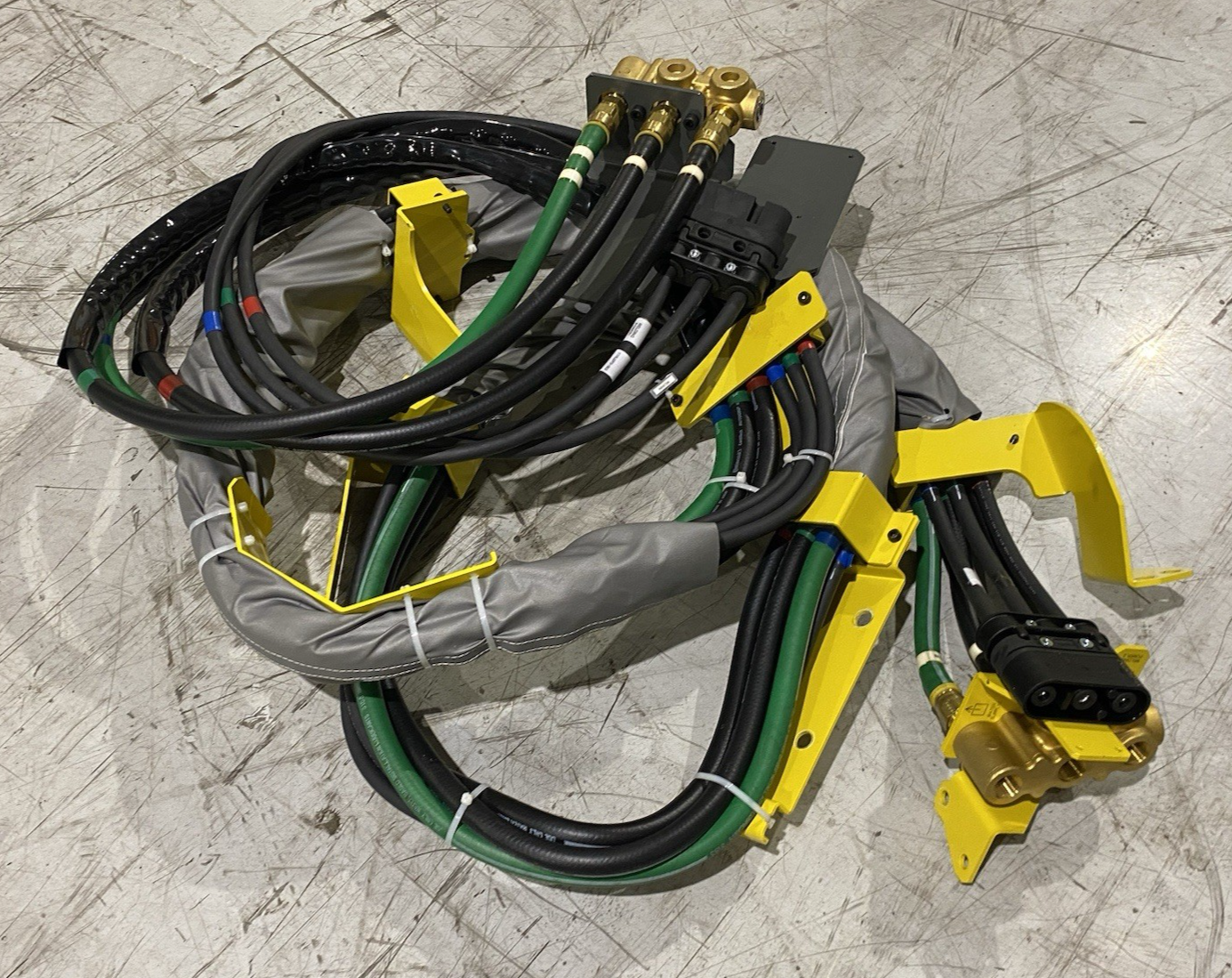 Fanuc Robotic Welding Hose+Power Cable Dresspack Assembly, Robifix - Maverick Industrial Sales