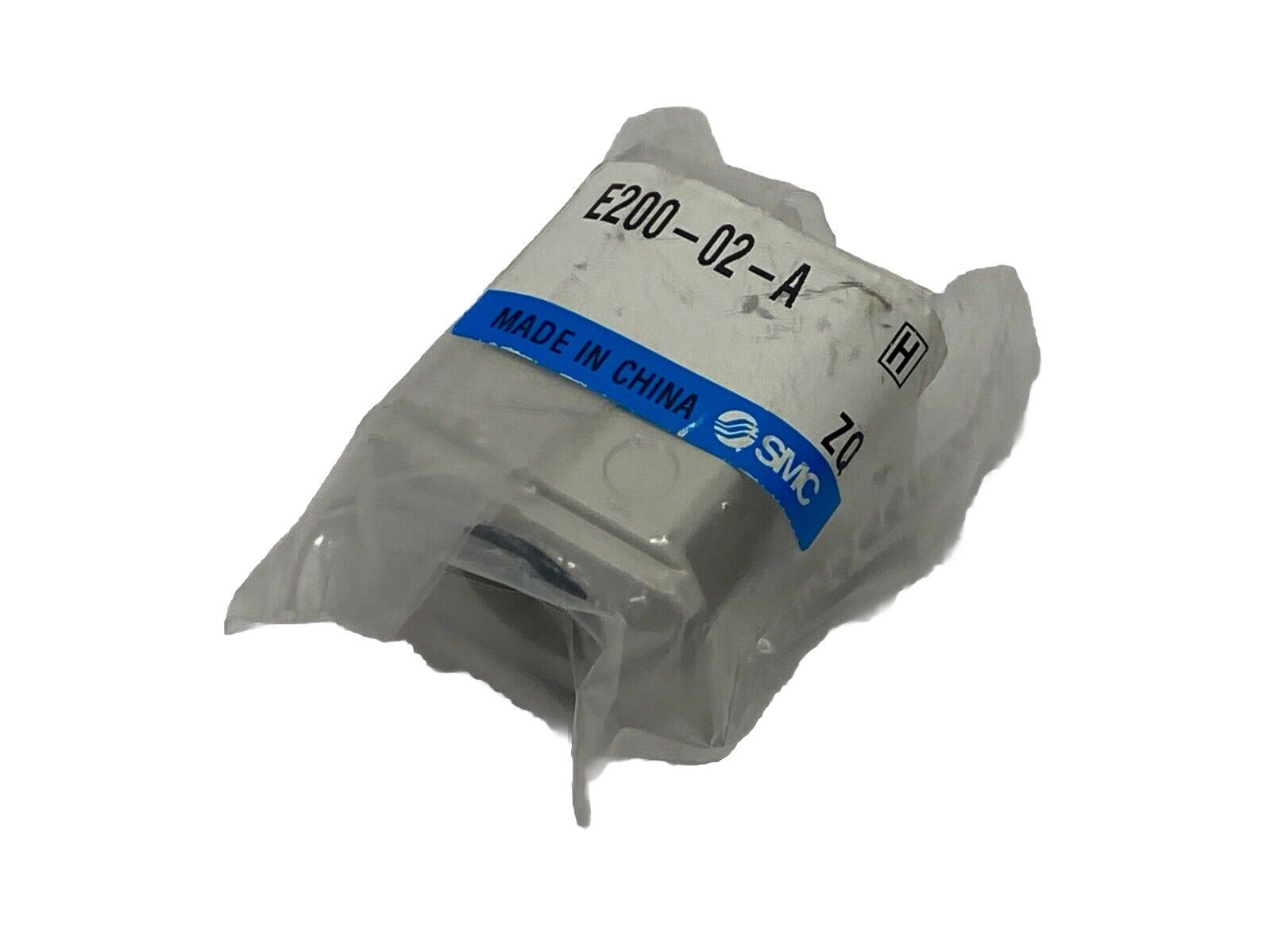 E200-02-A | SMC Modular Piping Adapter - New - Maverick Industrial Sales