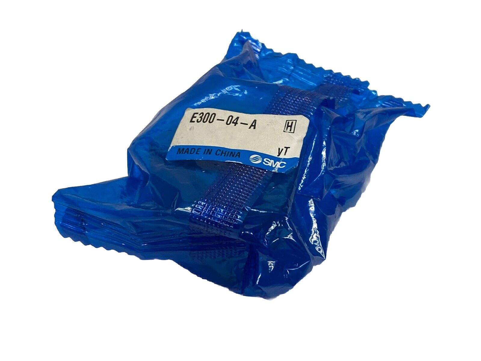 E300-04-A | SMC Modular Piping Adapter - New - Maverick Industrial Sales