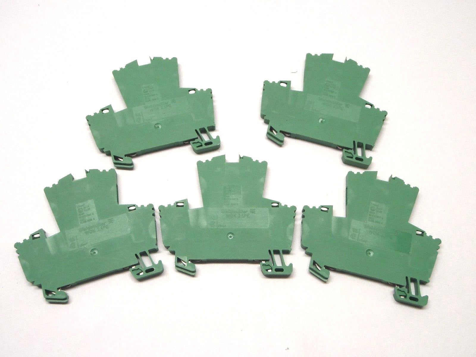 WDK 2,5PE | Phoenix Contact Terminal Blocks LOT OF 5- New – Open box - Maverick Industrial Sales