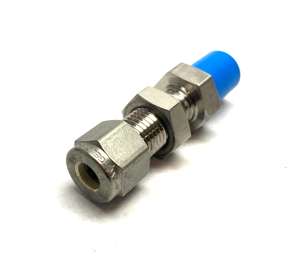 Swagelok SS-400-61-4AN Stainless Steel Bulkhead Union Fitting 1/4" x 1/4" - New – Open box - Maverick Industrial Sales